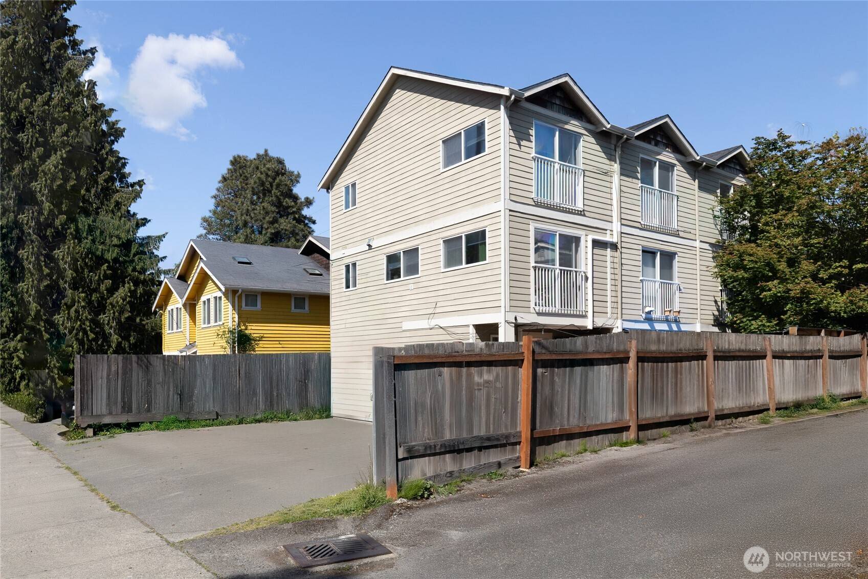 Seattle, WA 98106,8121 Delridge WAY SW #A