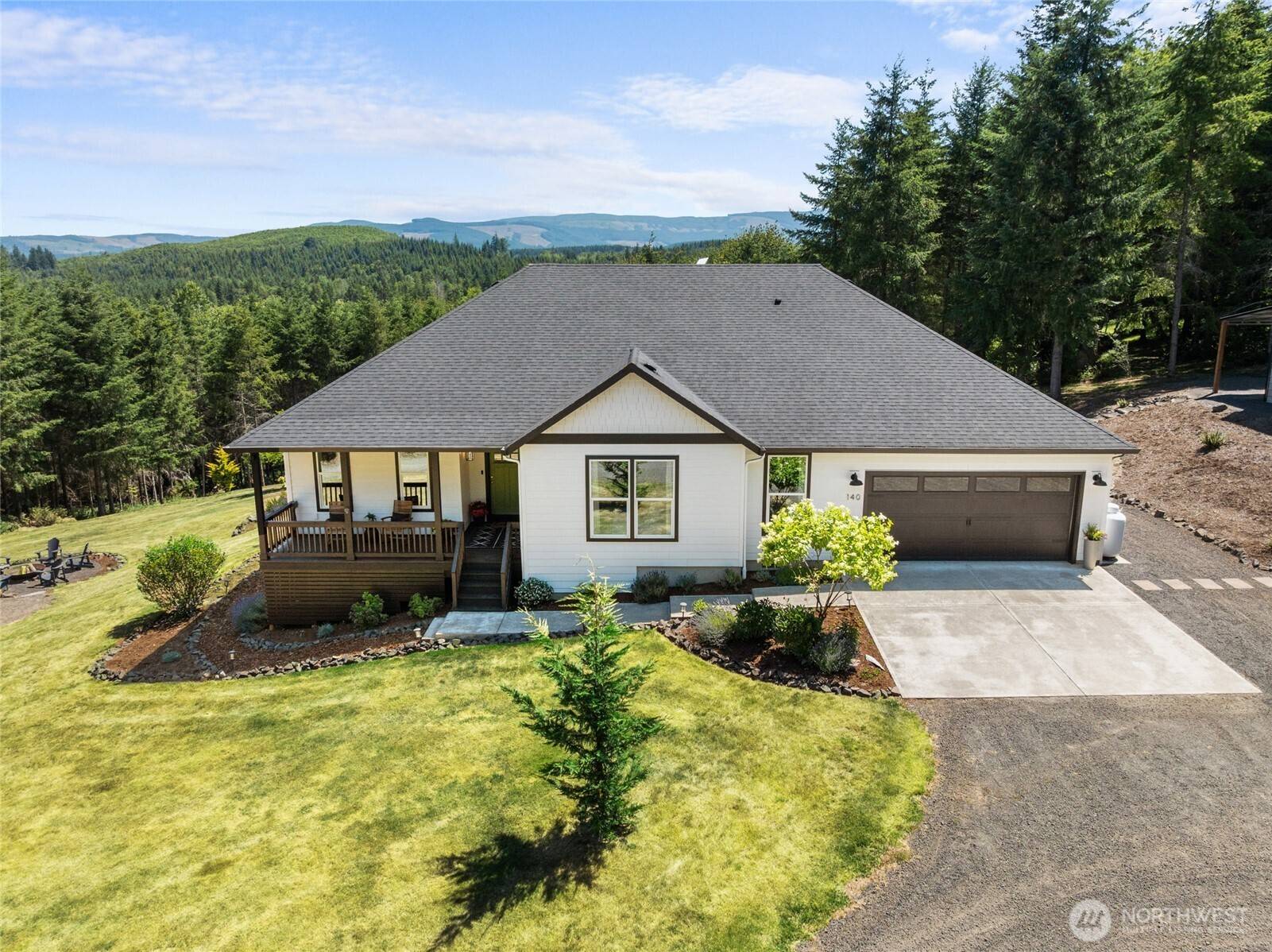 Toutle, WA 98649,140 Grand Ridge RD