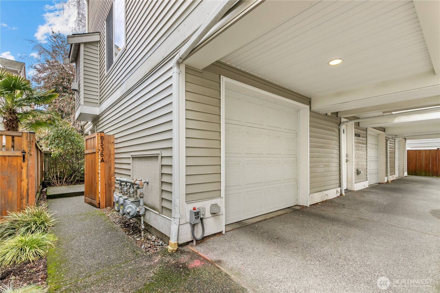 Seattle, WA 98103,8535 Midvale AVE N #A