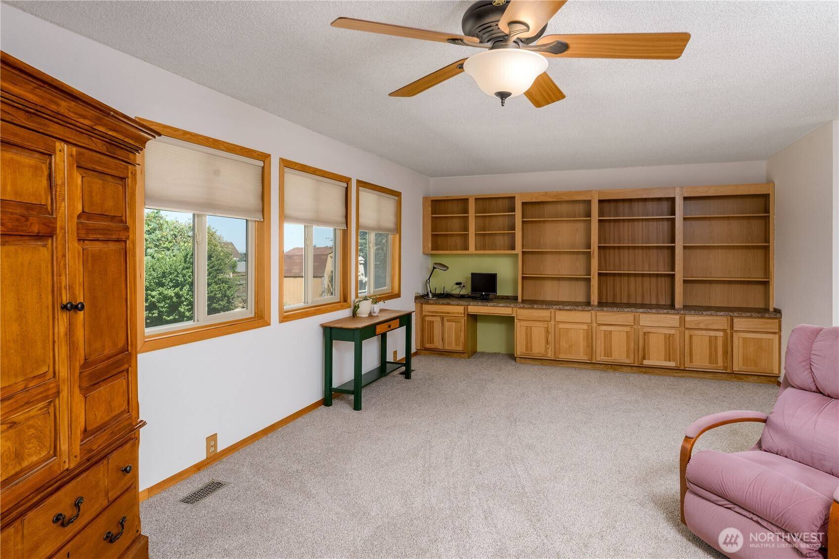 Moses Lake, WA 98837,62 SE Viewmont DR