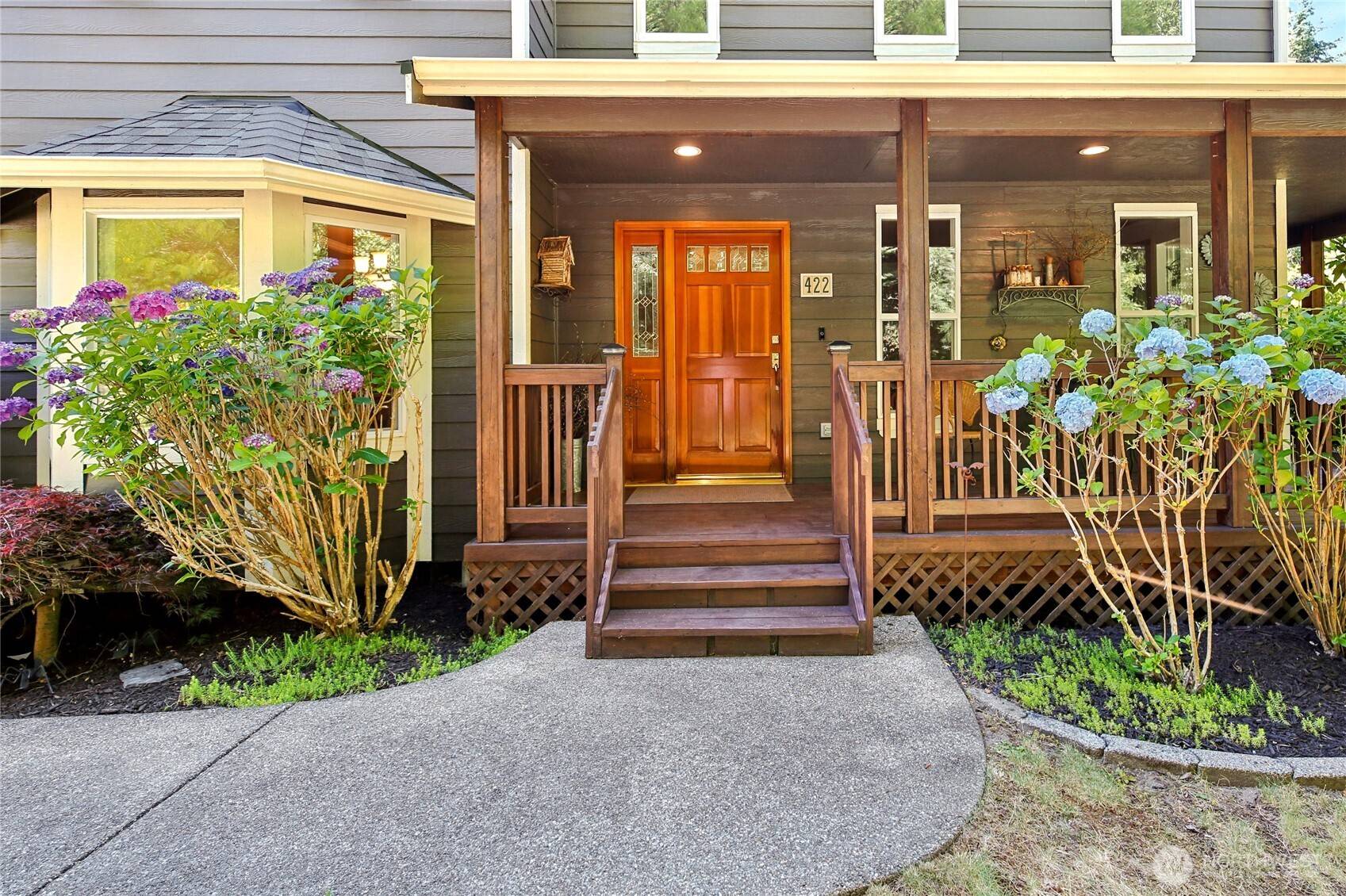 Fox Island, WA 98333,422 7th AVE