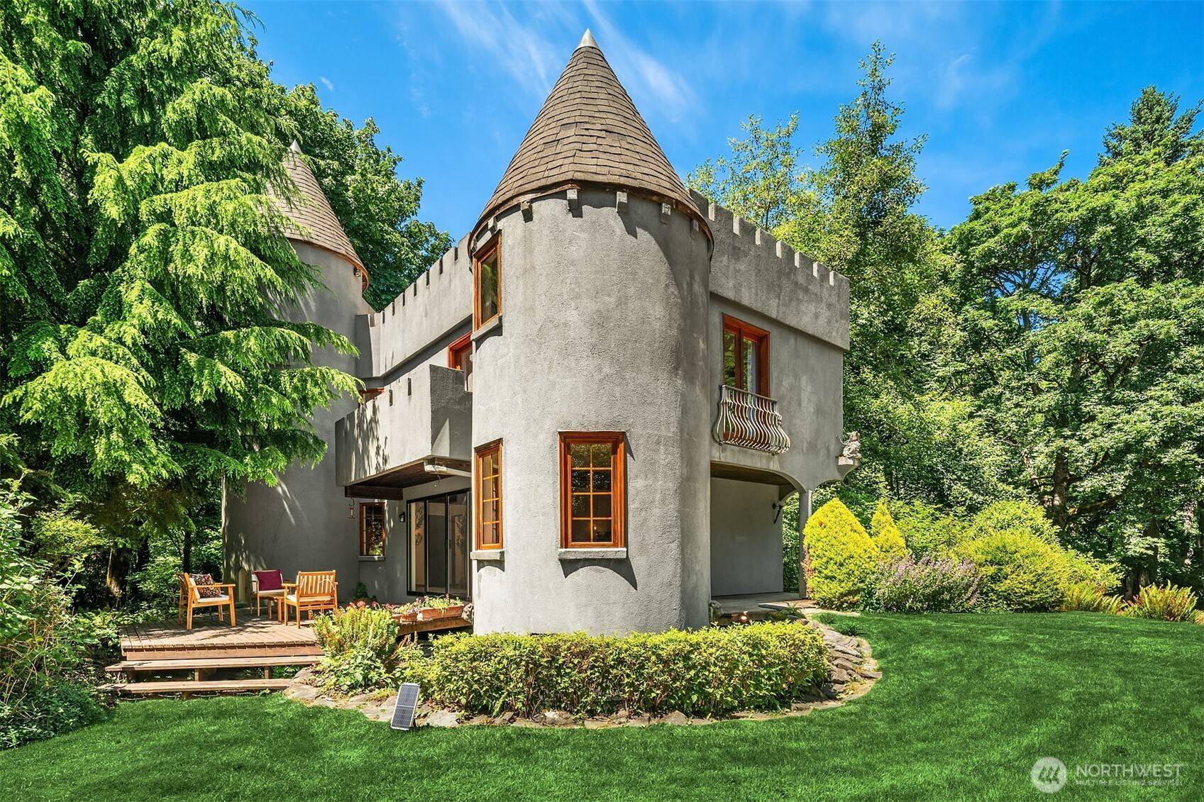 Vashon, WA 98070,24917 Dockton RD SW