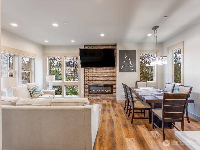 Seattle, WA 98125,13716 30 AVE NE #B