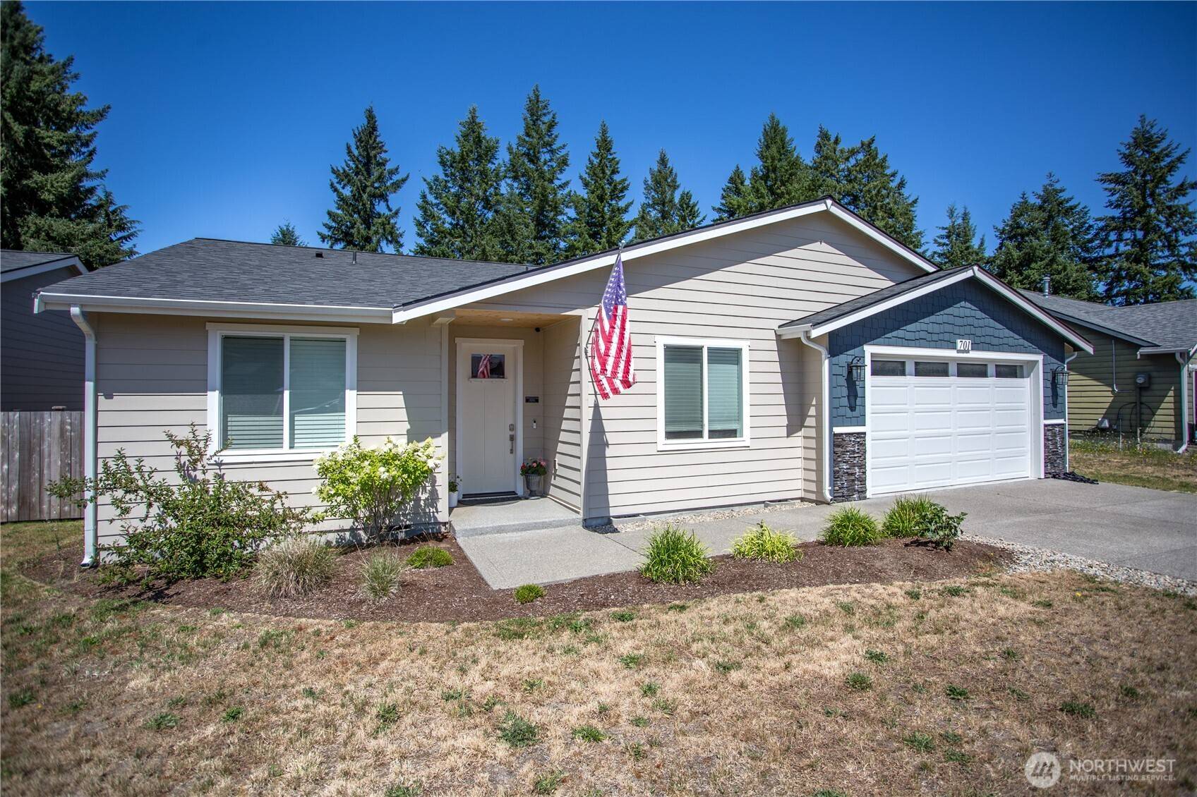 Rainier, WA 98576,701 Myers ST SE