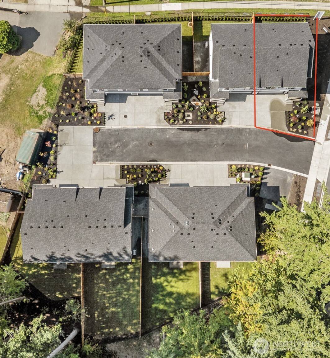 Bothell, WA 98012,110 169th PL SW #B