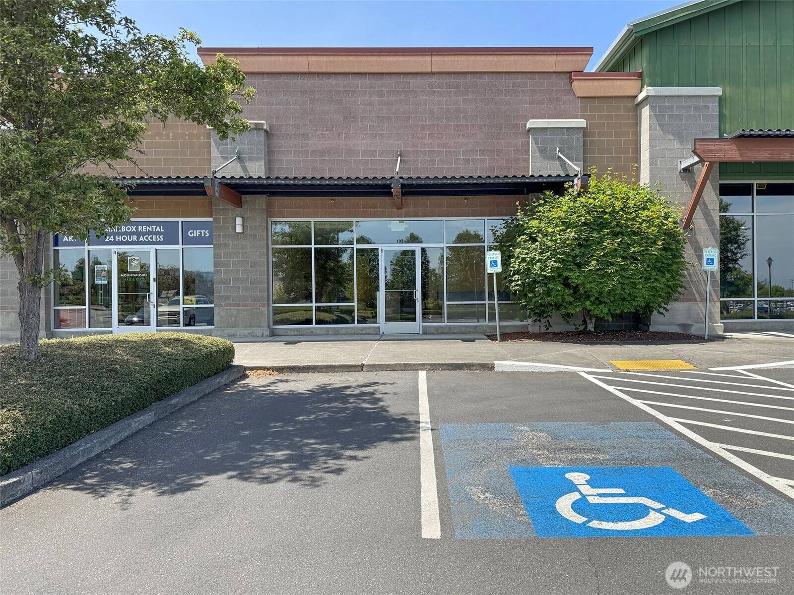 Sequim, WA 98382,1400 W Washington ST #102