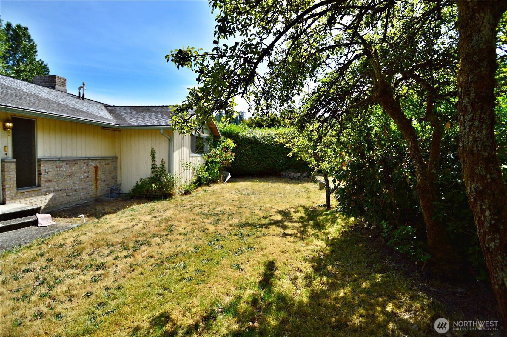 Puyallup, WA 98372,113 19th AVE SE