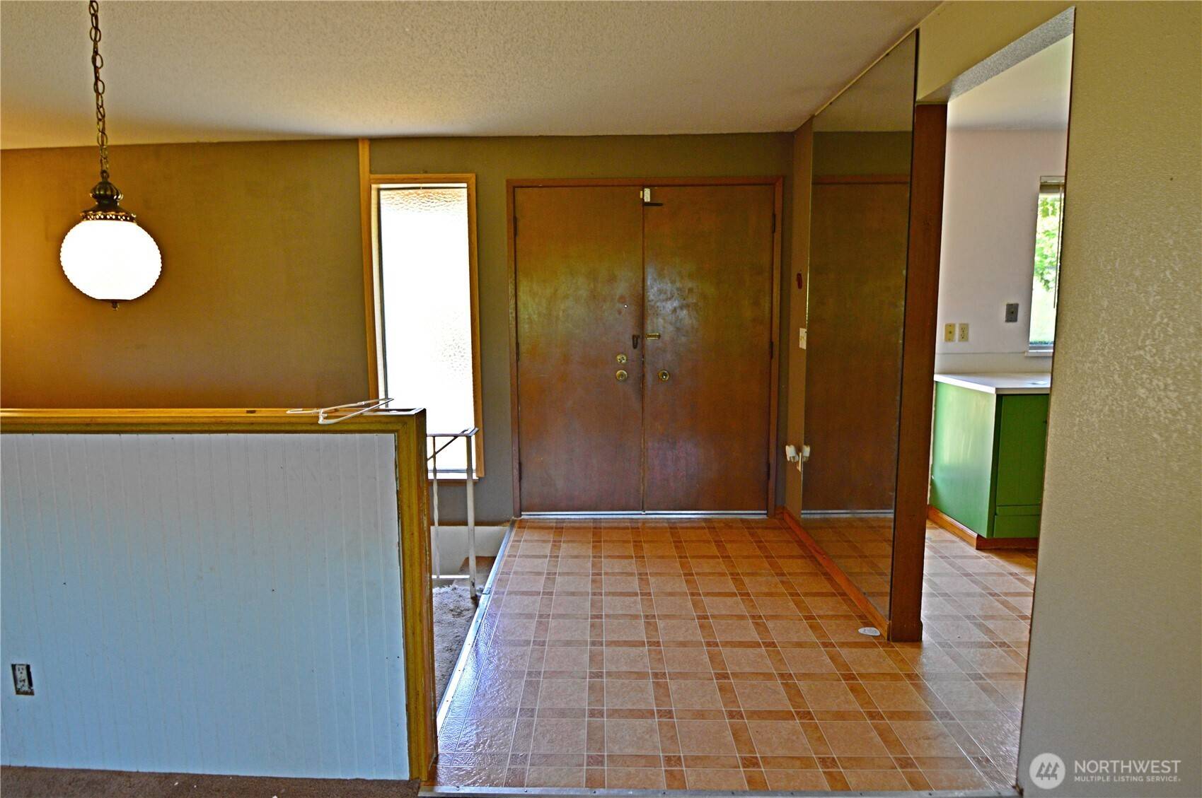 Puyallup, WA 98372,113 19th AVE SE