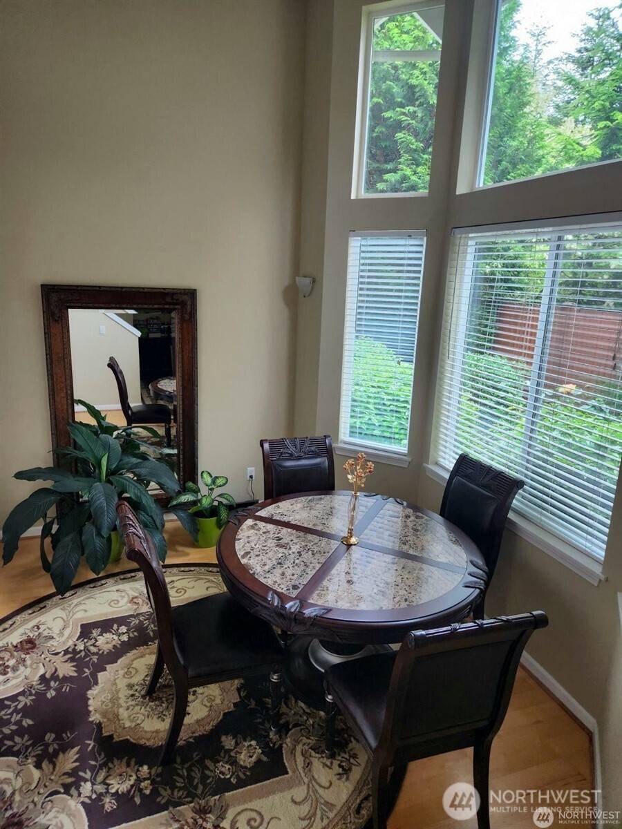 Renton, WA 98056,442 Tacoma PL NE