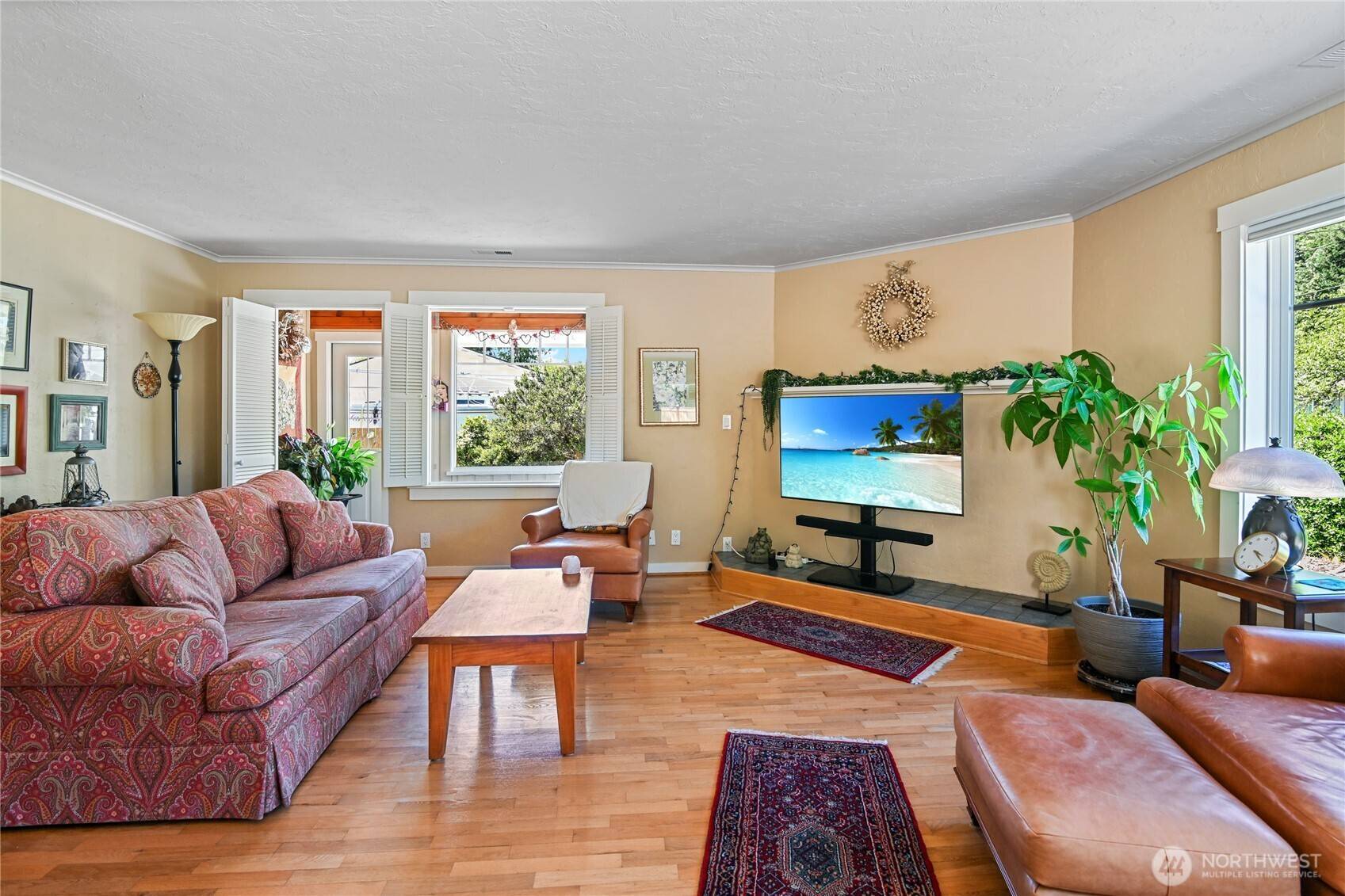 Olympia, WA 98506,541 75th WAY NE