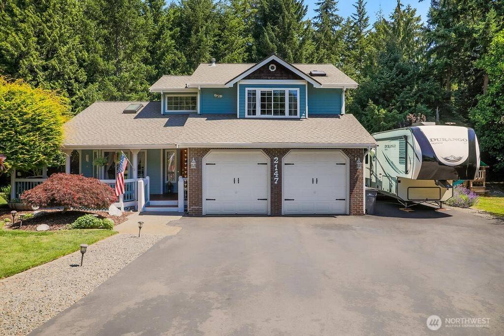 Port Orchard, WA 98366,2147 Dunrobin LN E