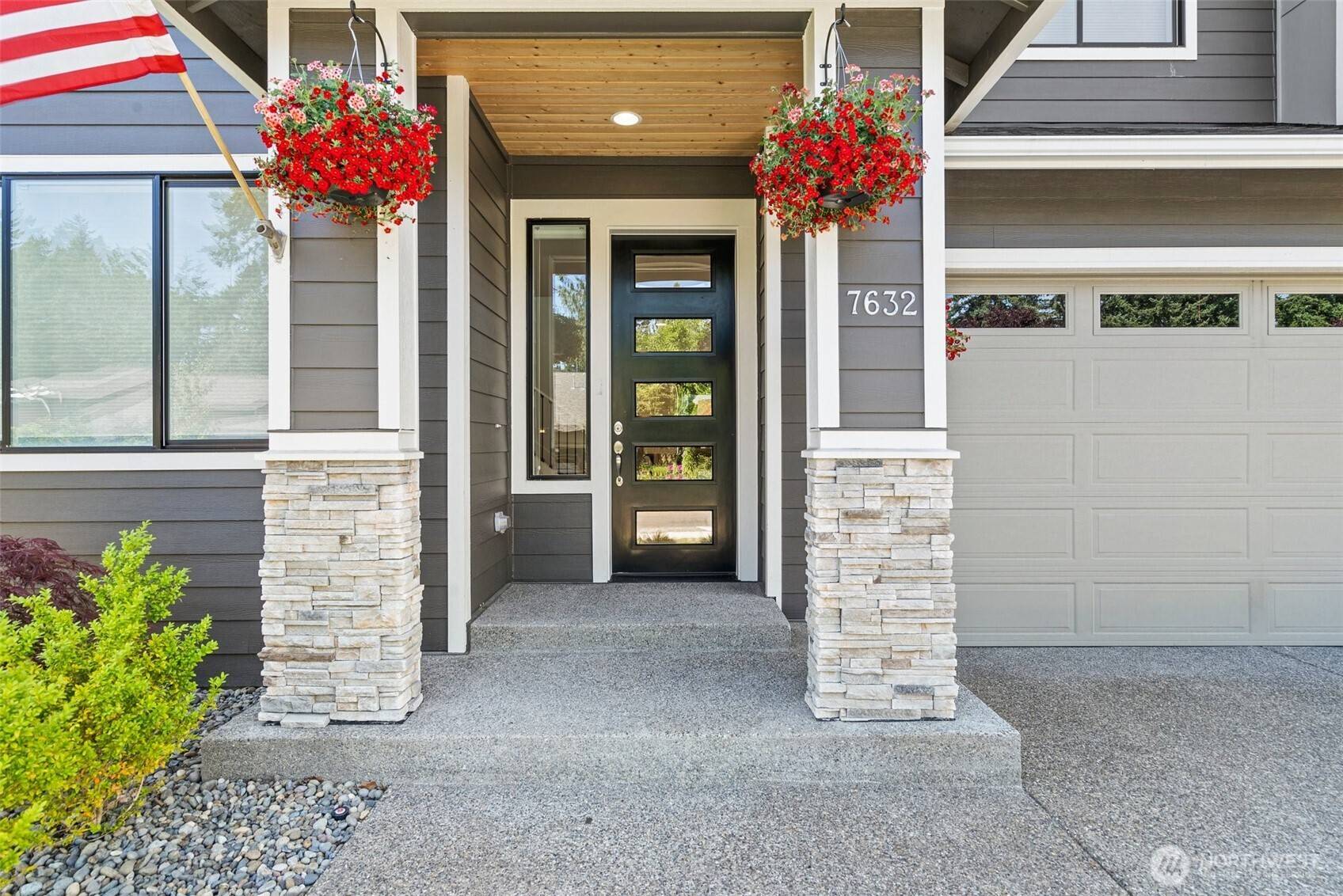 Lakewood, WA 98498,7632 Zircon DR SW