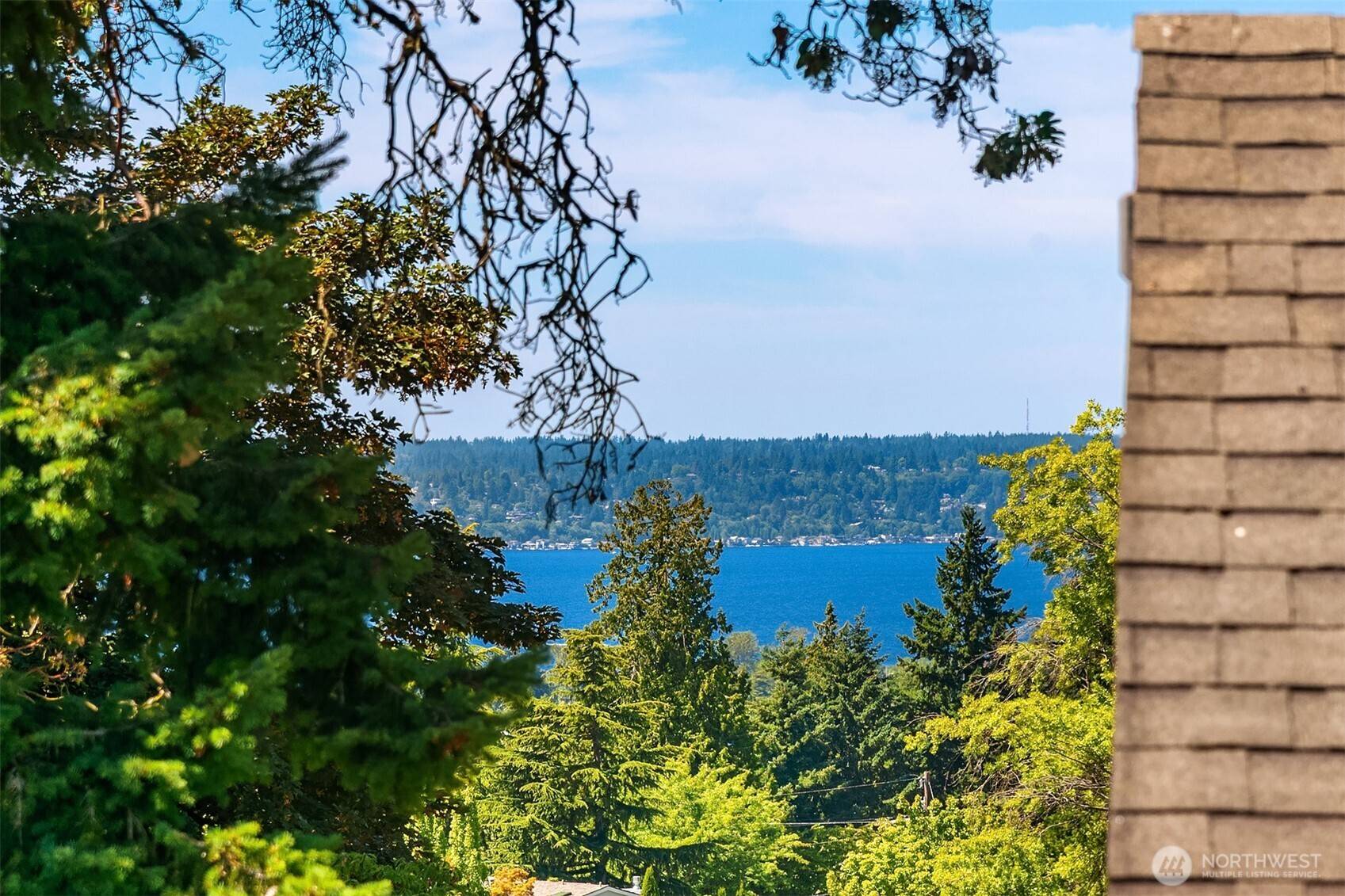 Kirkland, WA 98033,11226 NE 67th ST