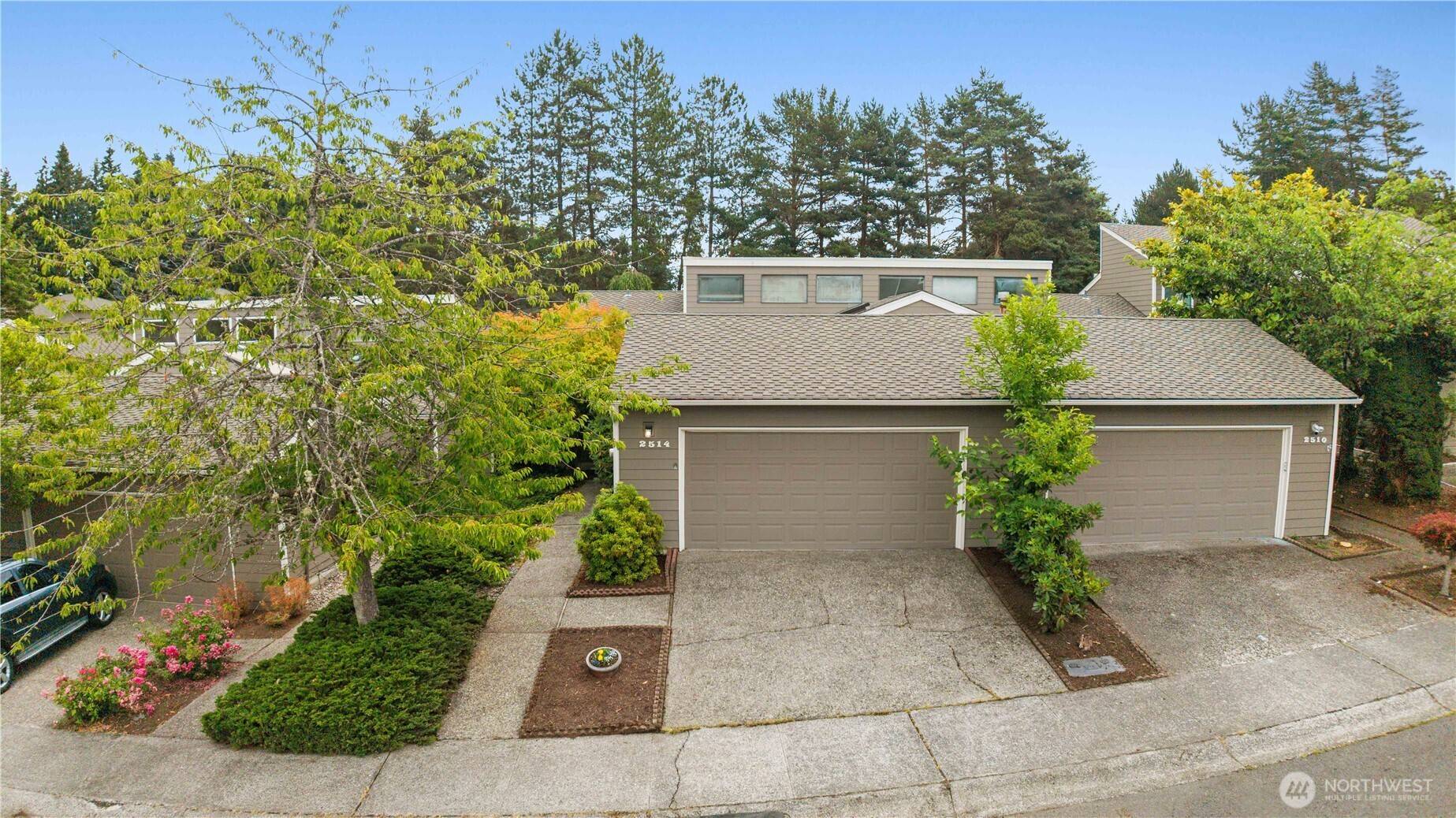 Redmond, WA 98052,2514 174th AVE NE
