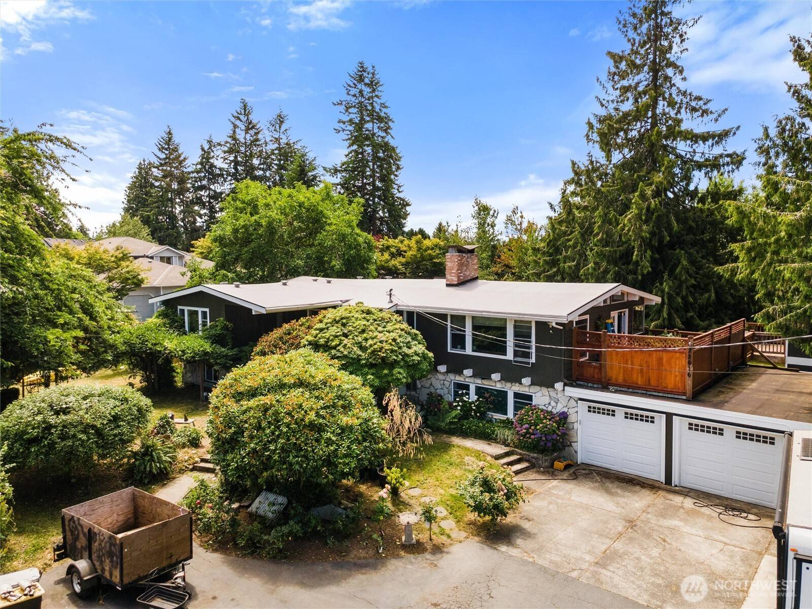 Edmonds, WA 98026,22616 88th AVE W