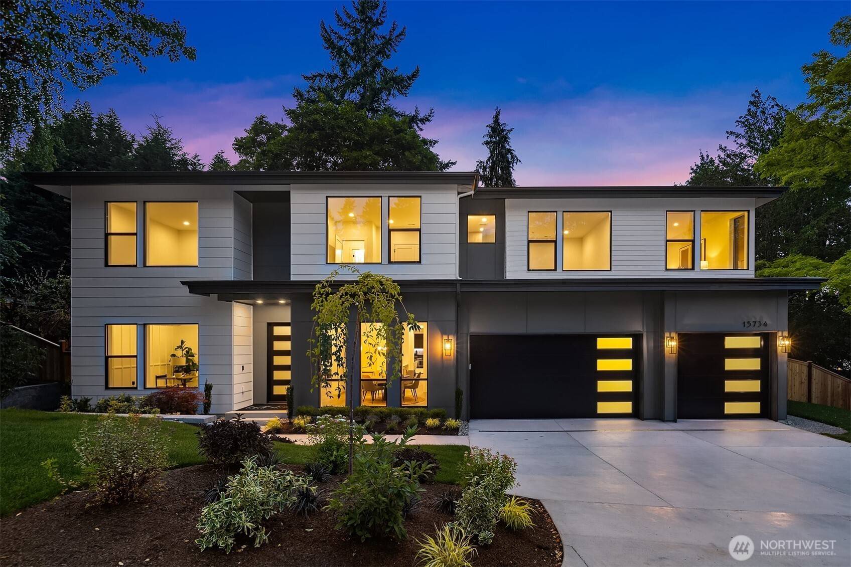 Bellevue, WA 98008,15734 SE 25th ST