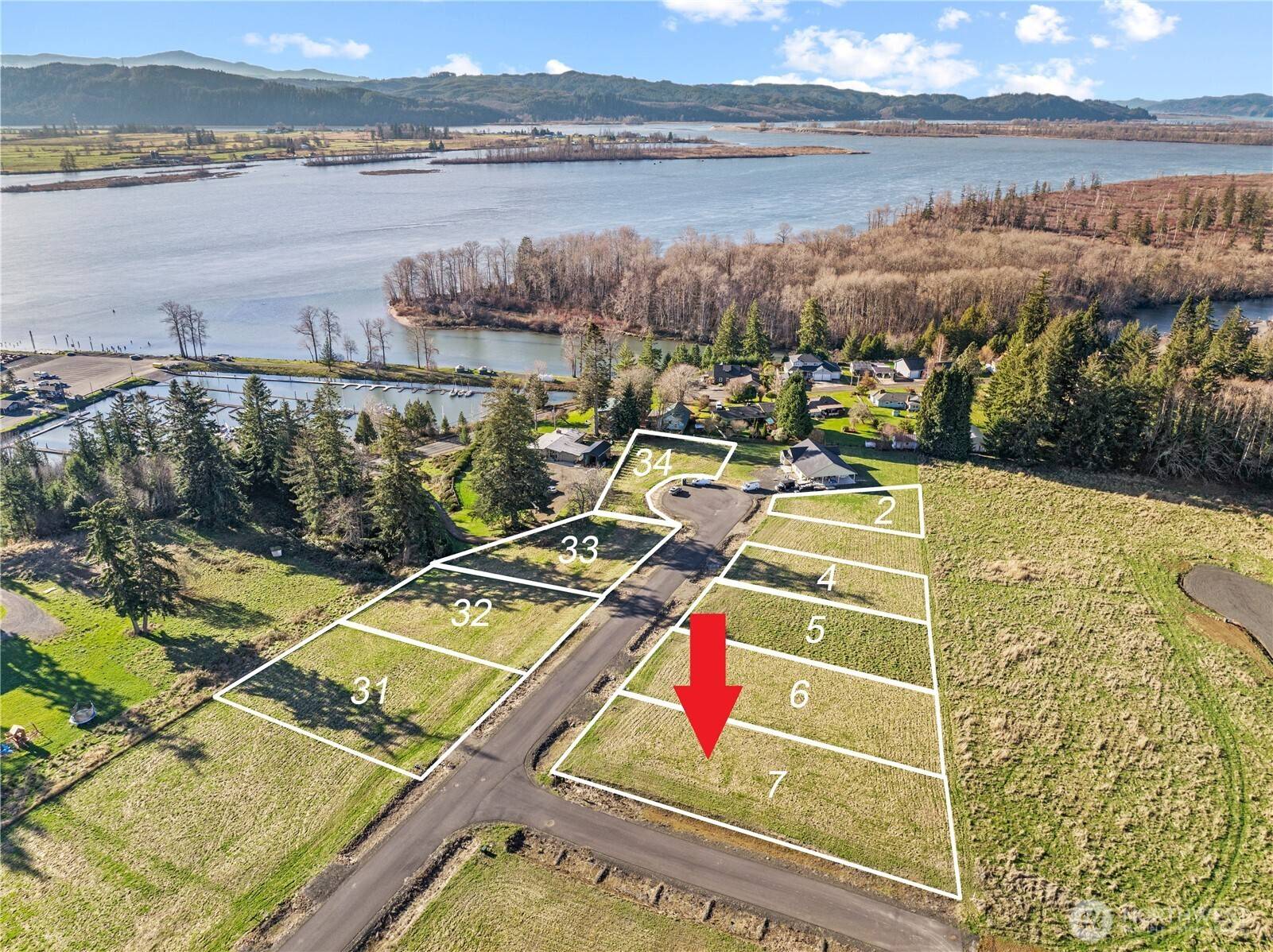 Cathlamet, WA 98612,38 Sunnyfield DR