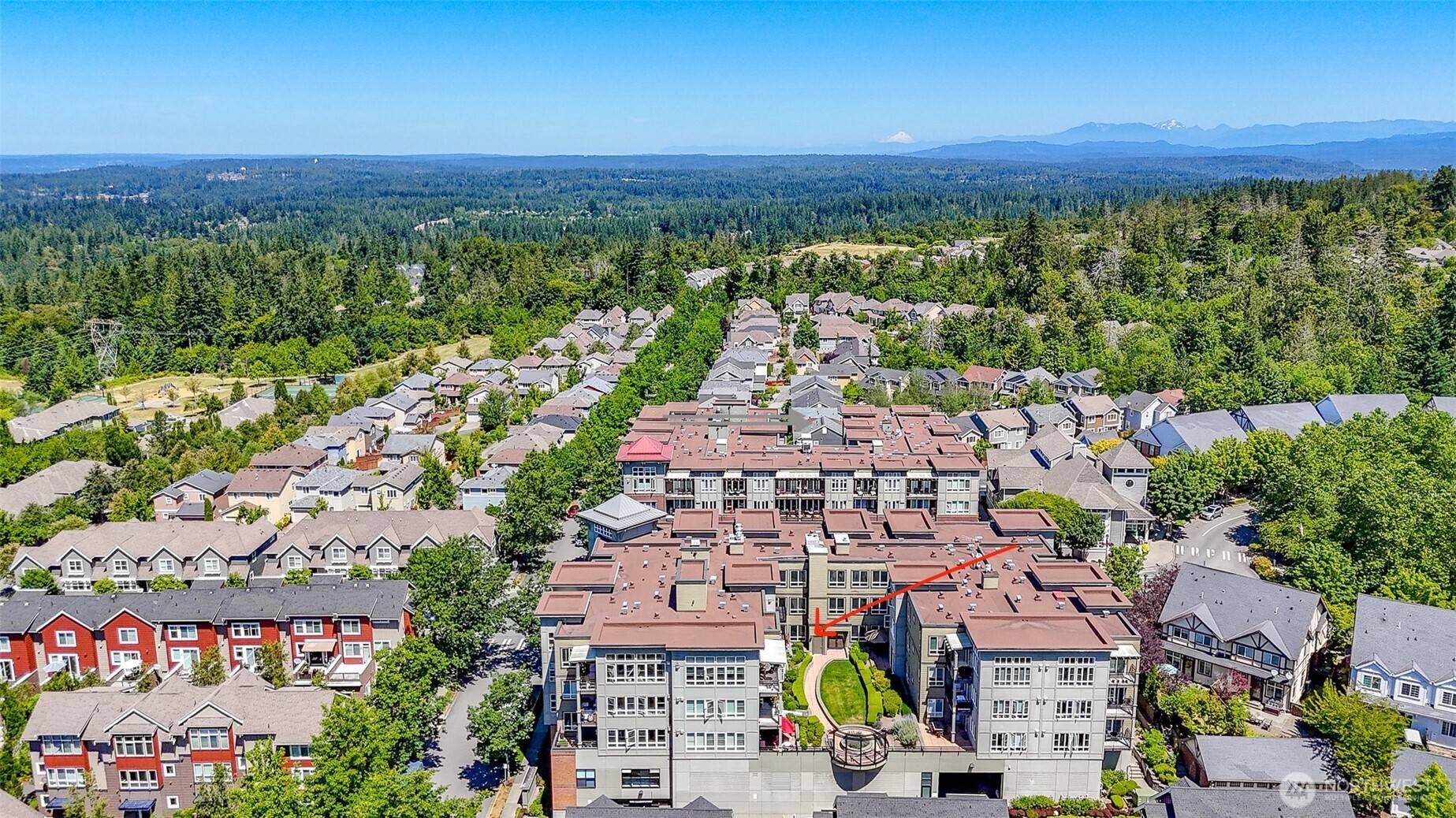 Issaquah, WA 98029,1840 25th AVE NE #204