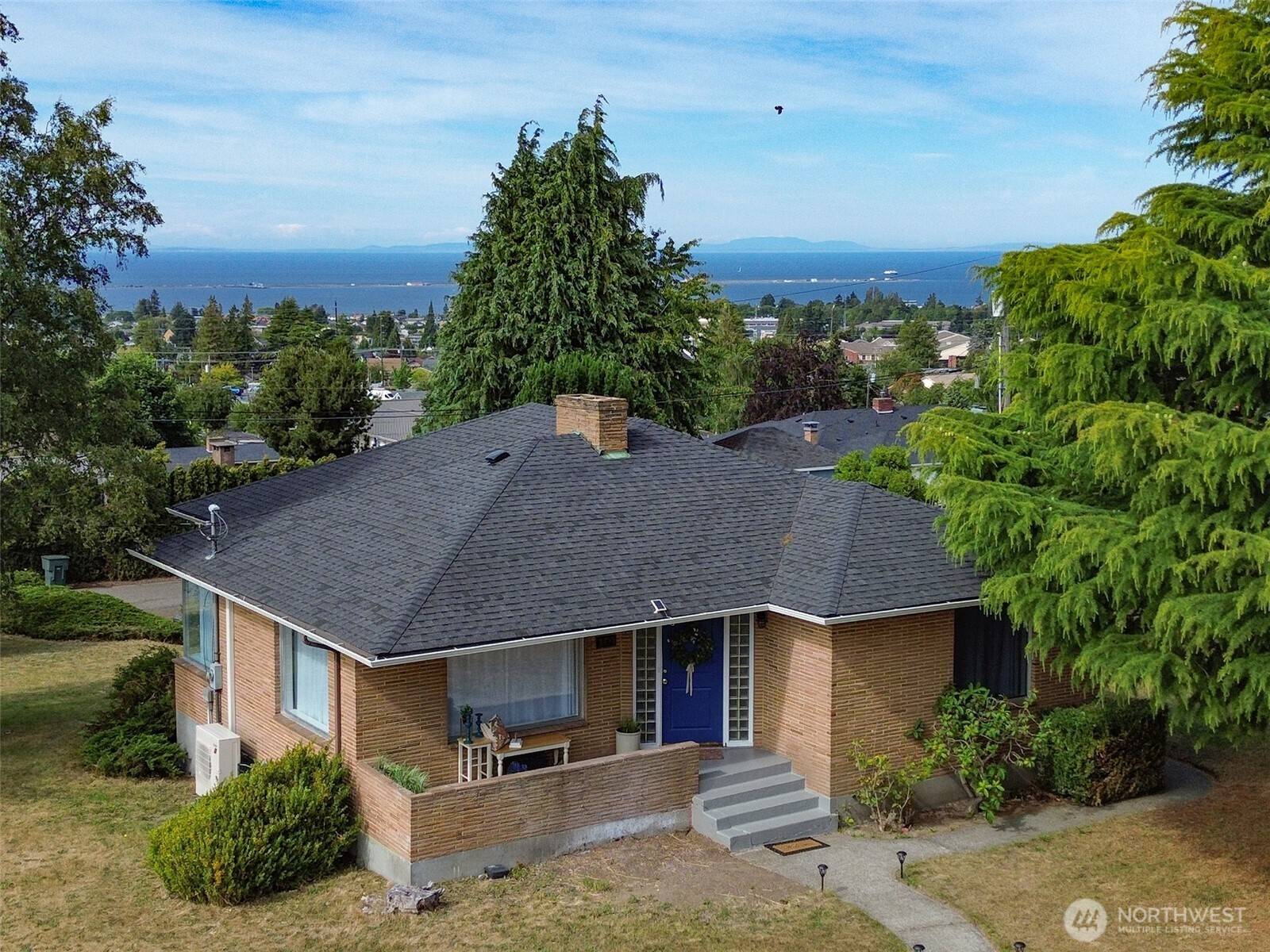 Port Angeles, WA 98362,101 E Whidby AVE