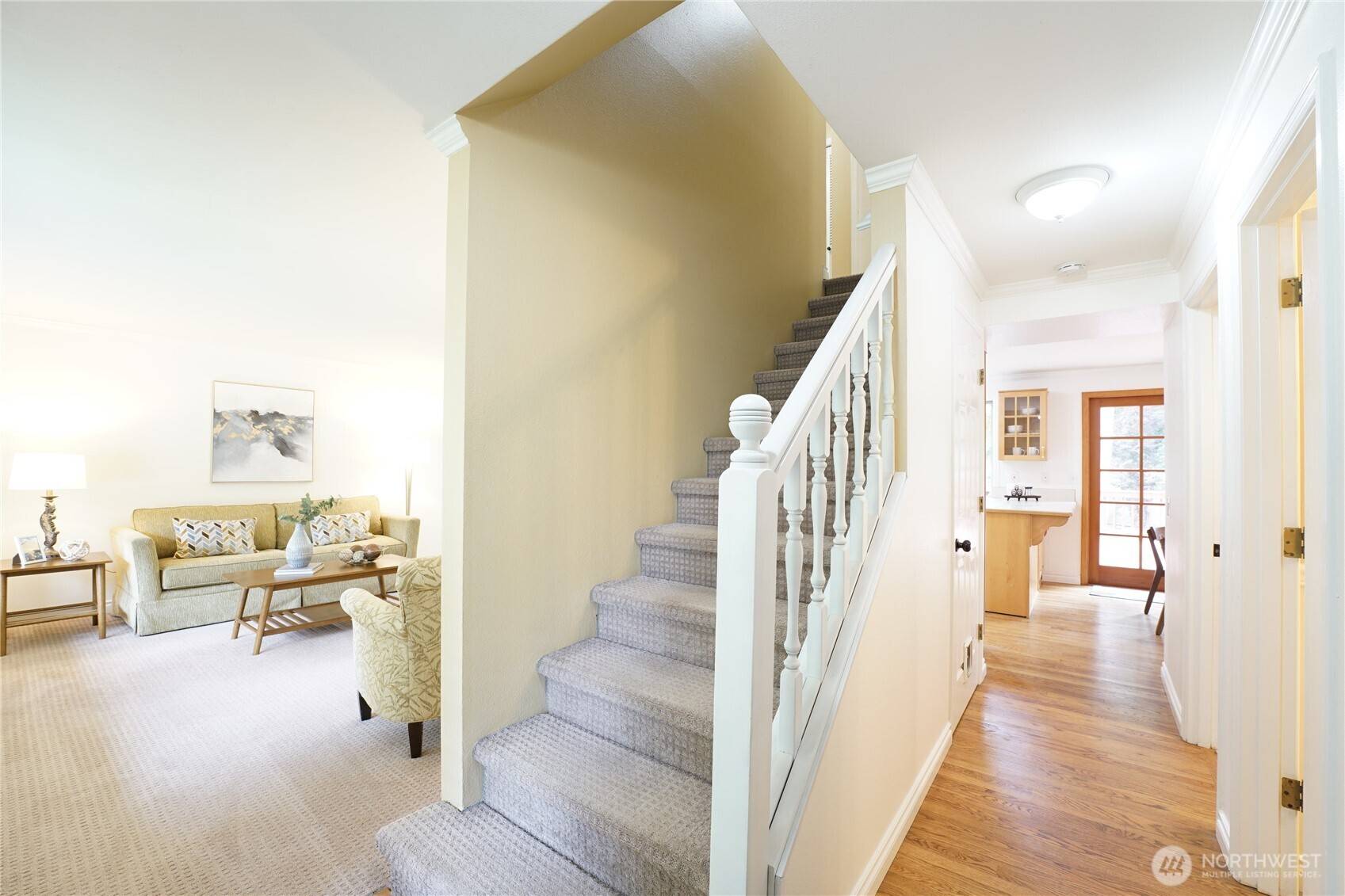 Sammamish, WA 98074,20702 NE 42nd PL