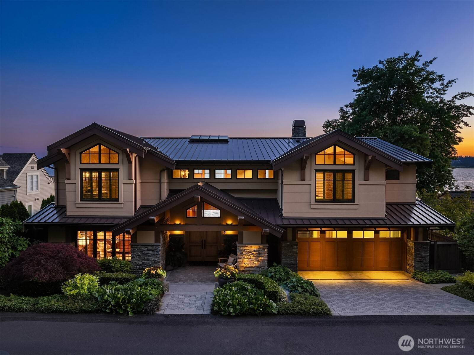 Kirkland, WA 98033,245 Lake AVE W