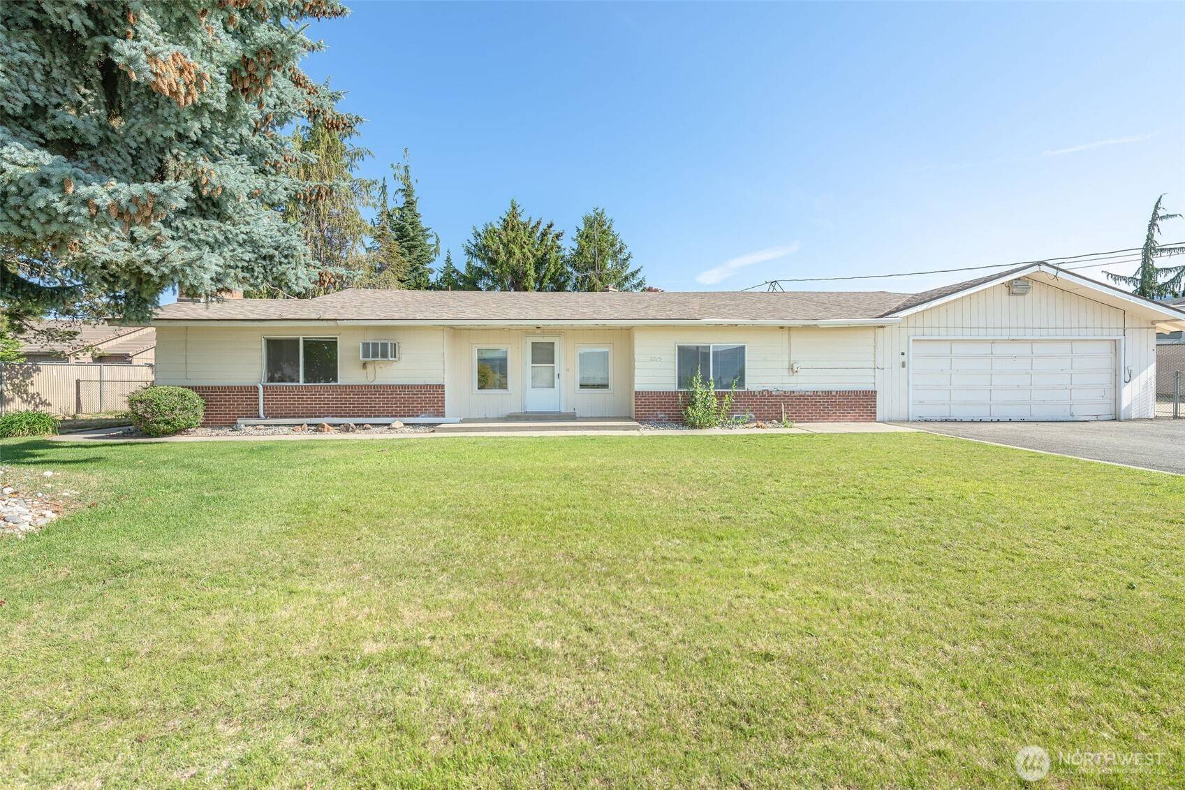 East Wenatchee, WA 98802,2265 5th ST NE