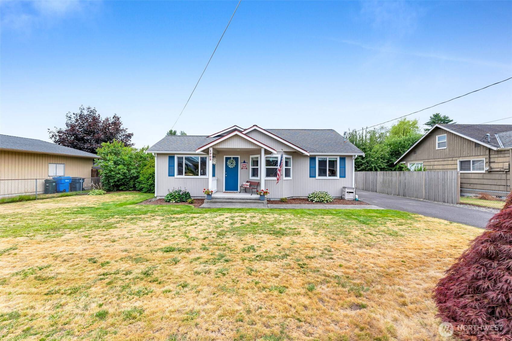 Puyallup, WA 98371,1702 7th AVE SW