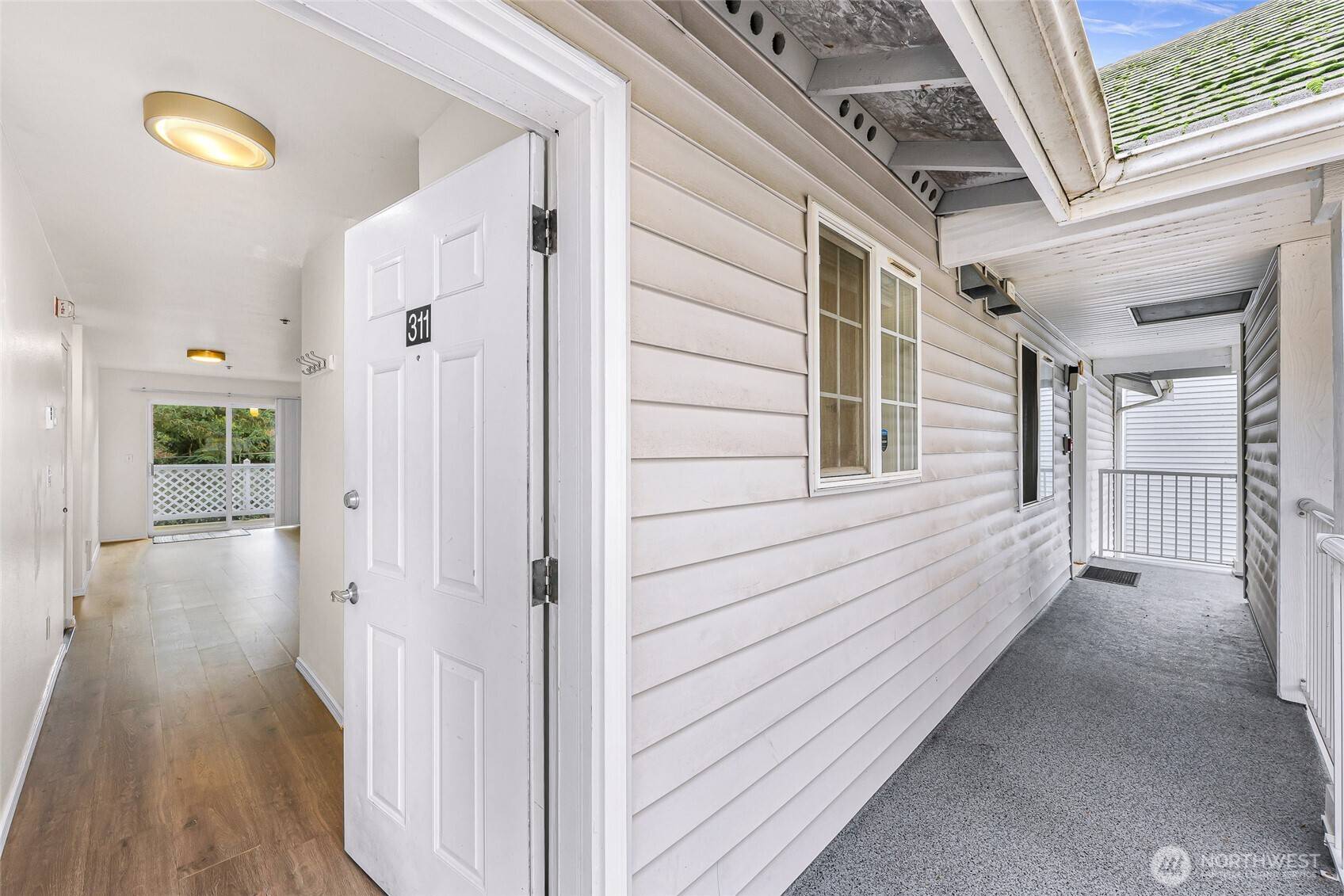 Bellingham, WA 98225,2713 W Maplewood AVE #311