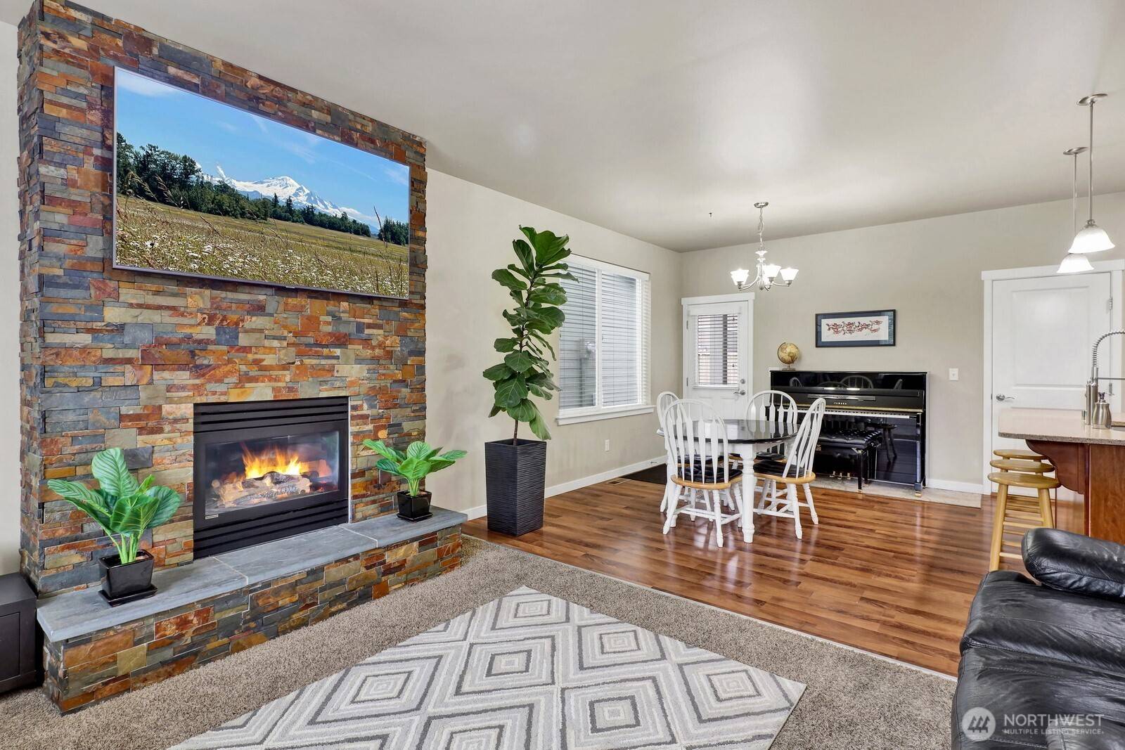 Bellingham, WA 98226,320 Tremont AVE