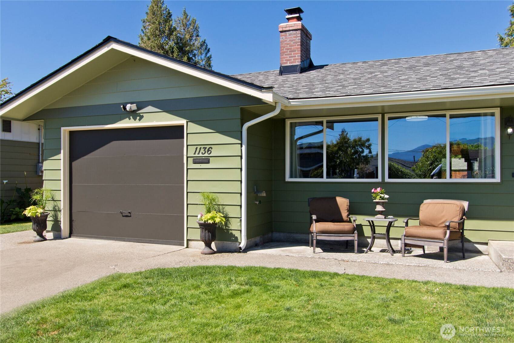 Enumclaw, WA 98022,1136 Harding