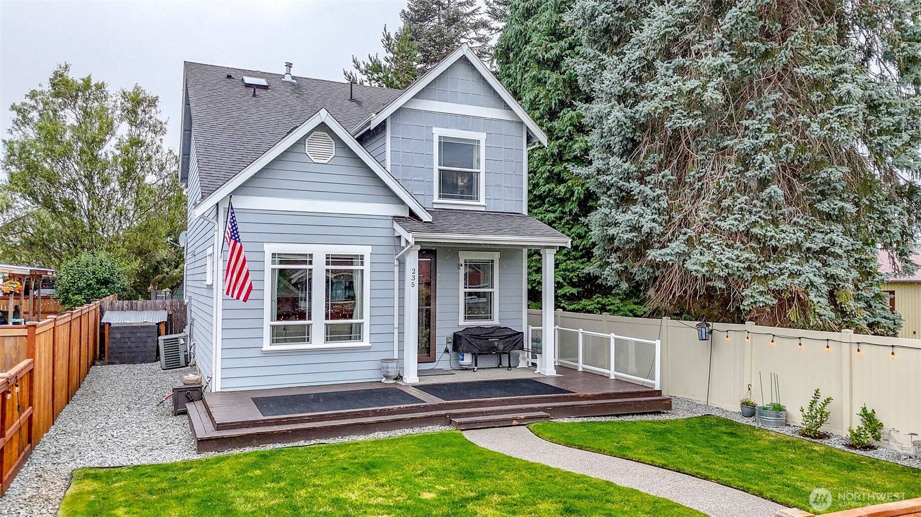 Buckley, WA 98321,235 S B ST S