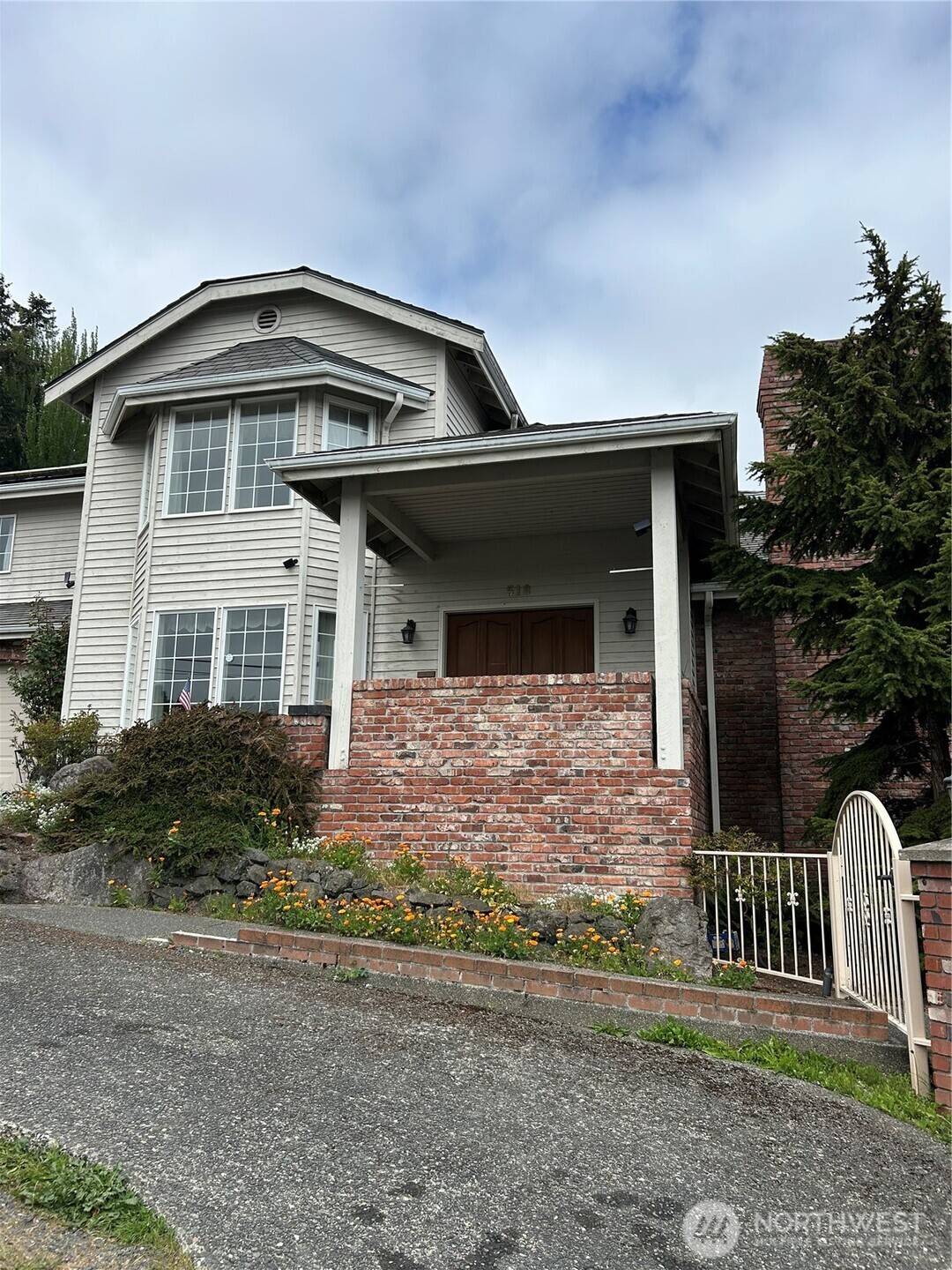 Port Angeles, WA 98362,518 S Liberty Street Ct