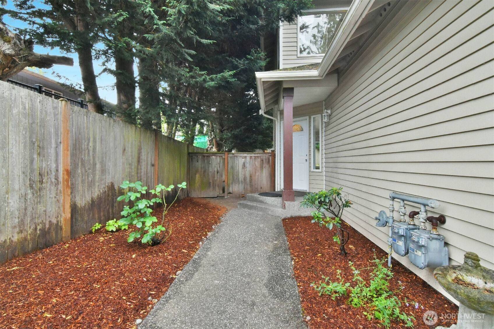 Lynnwood, WA 98087,14908 40th AVE W #A