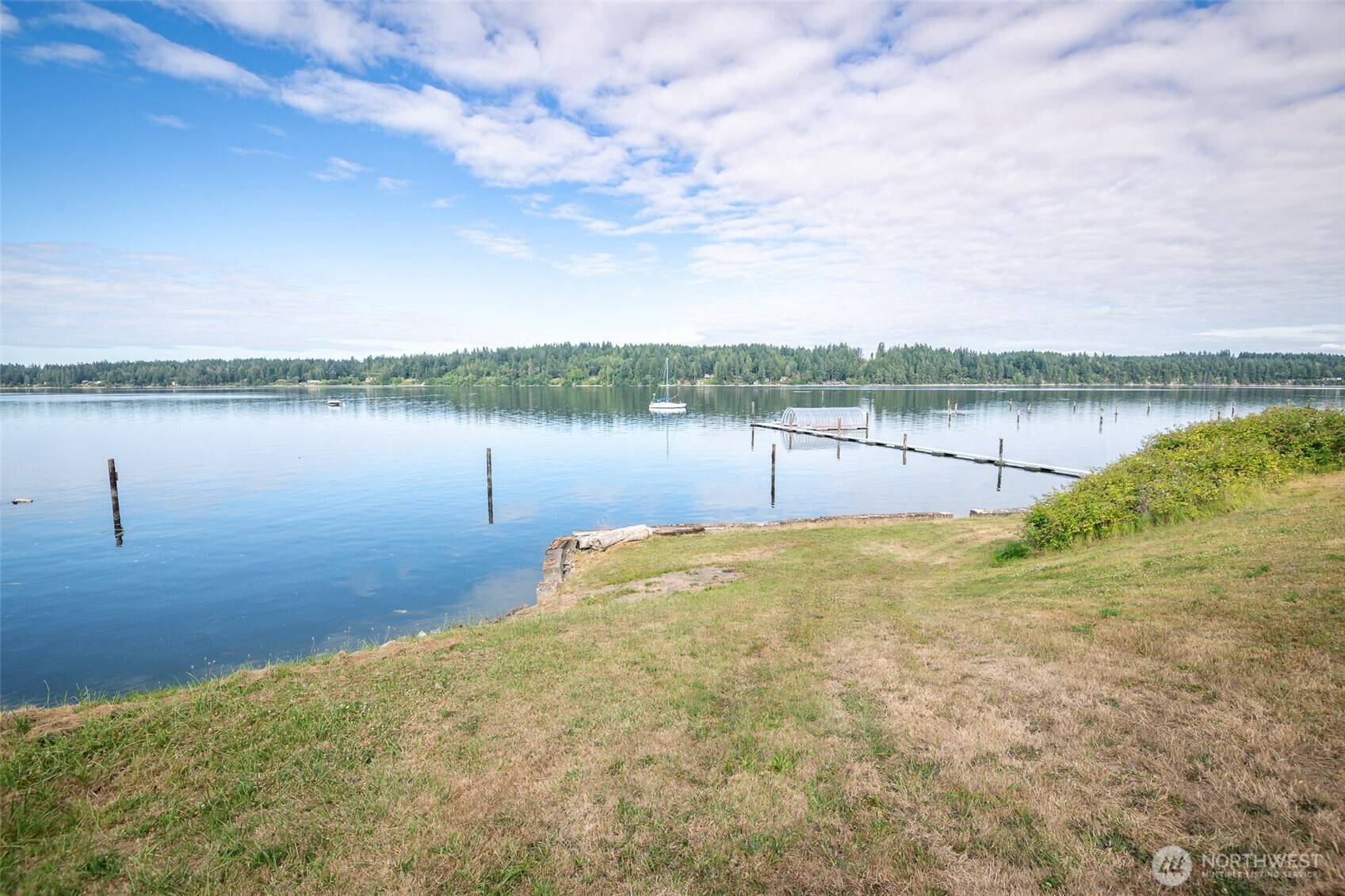 Olympia, WA 98506,7644 Shore Acres DR NE