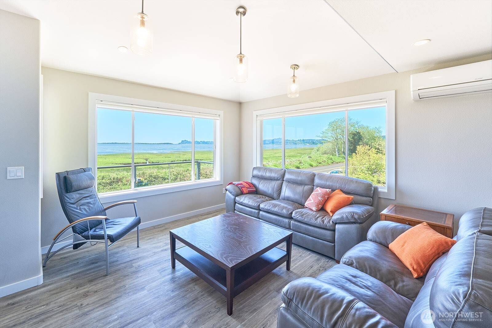 Ilwaco, WA 98624,264 Stringtown RD