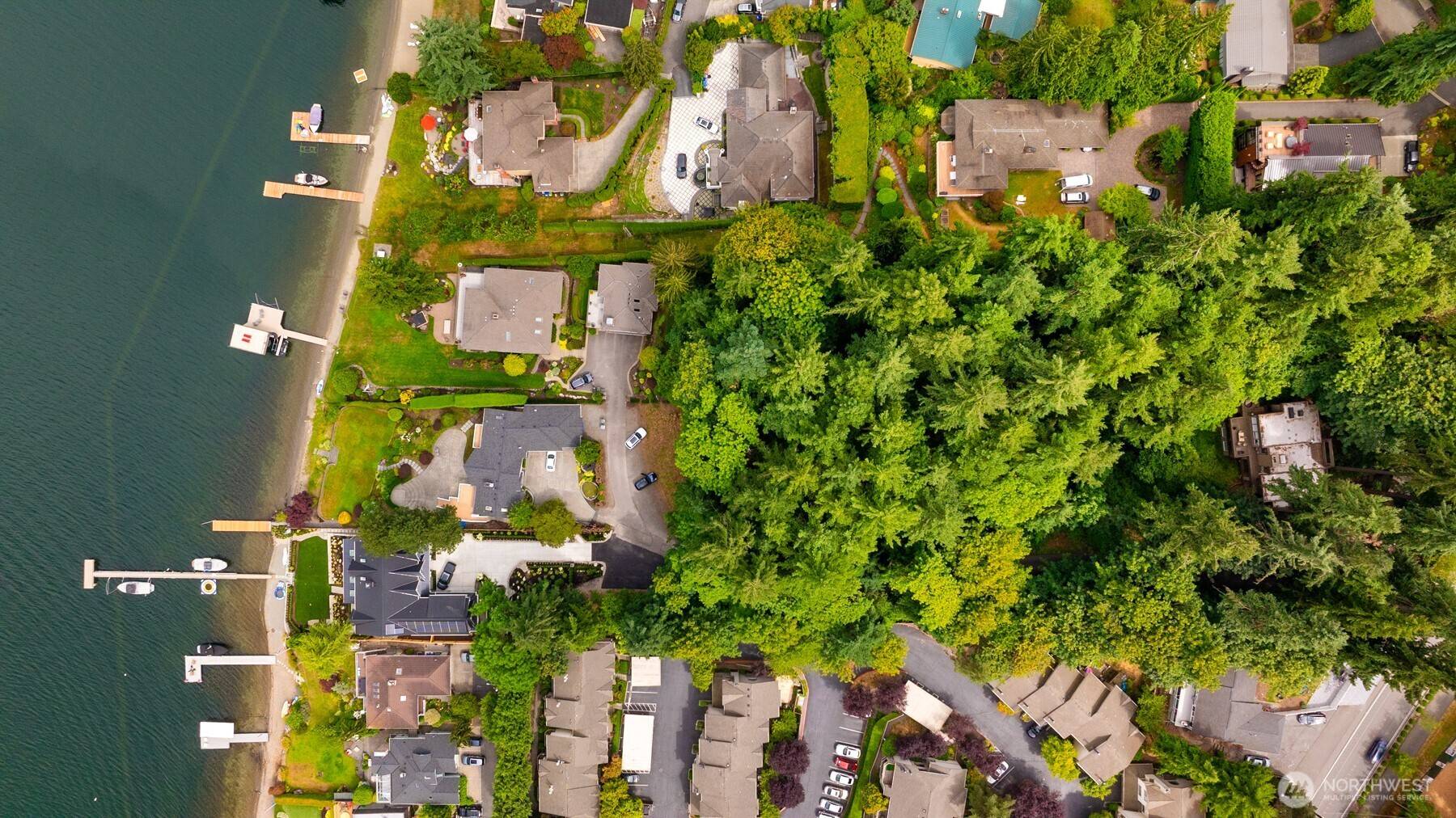 Bellevue, WA 98008,3958 SE 179th LN