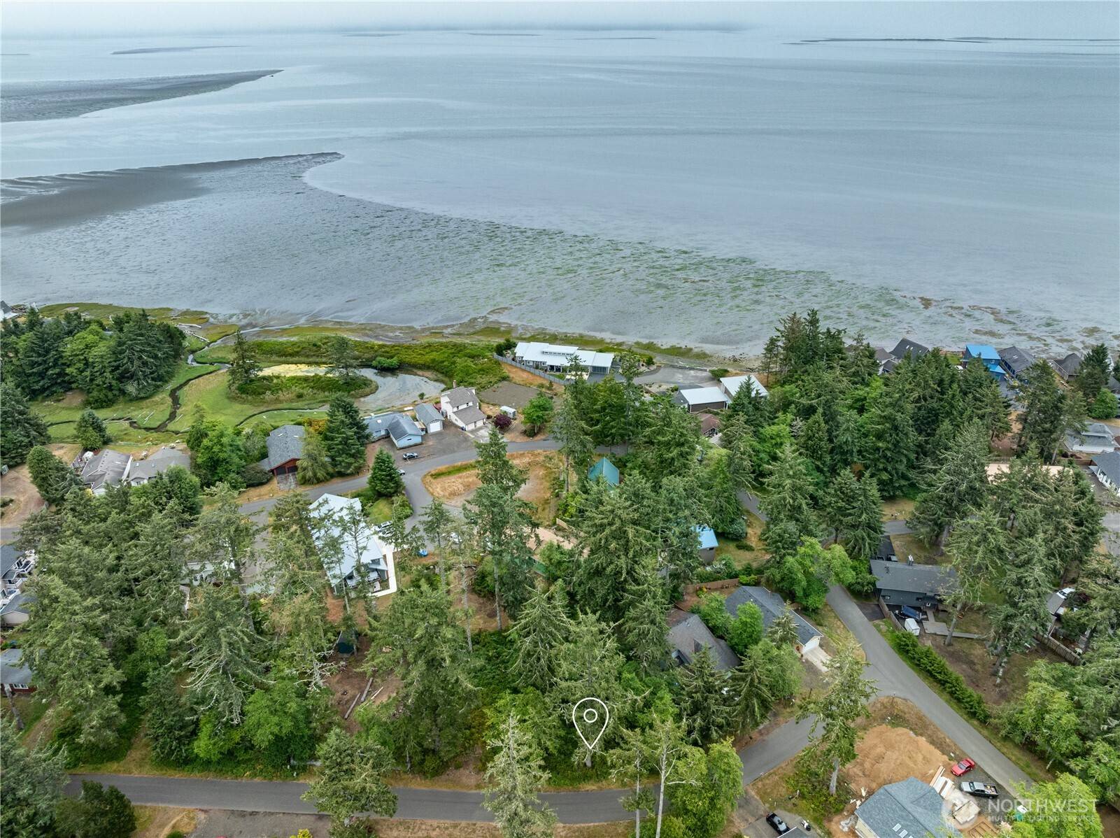 Ocean Shores, WA 98569,784 Evergreen AVE SE