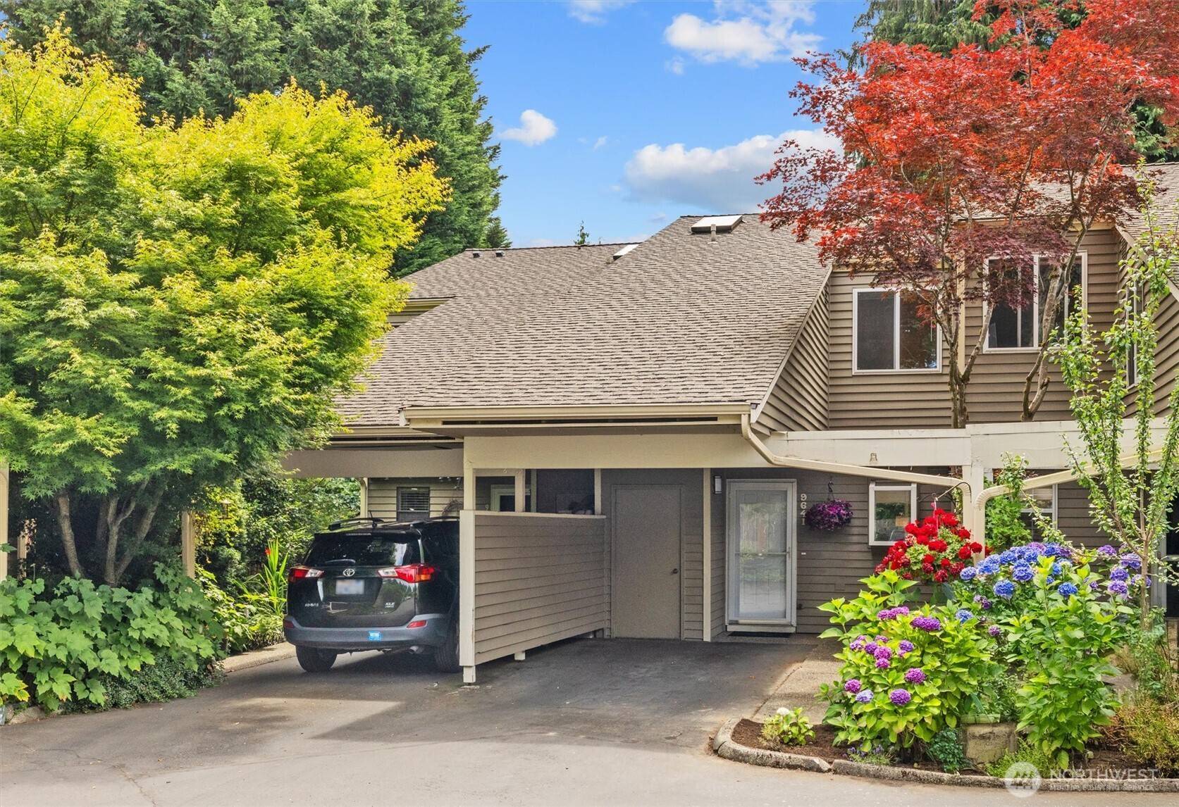 Kirkland, WA 98034,9641 NE 121st LN