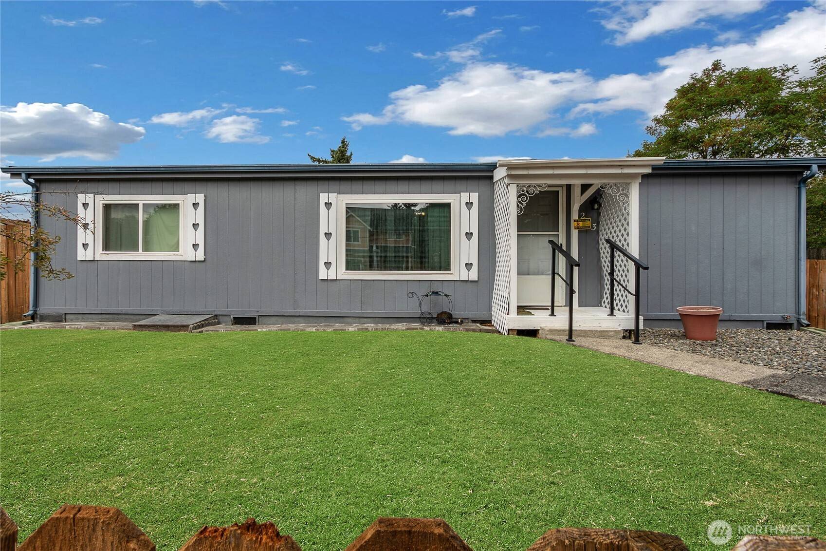 Spanaway, WA 98387,213 169th ST E