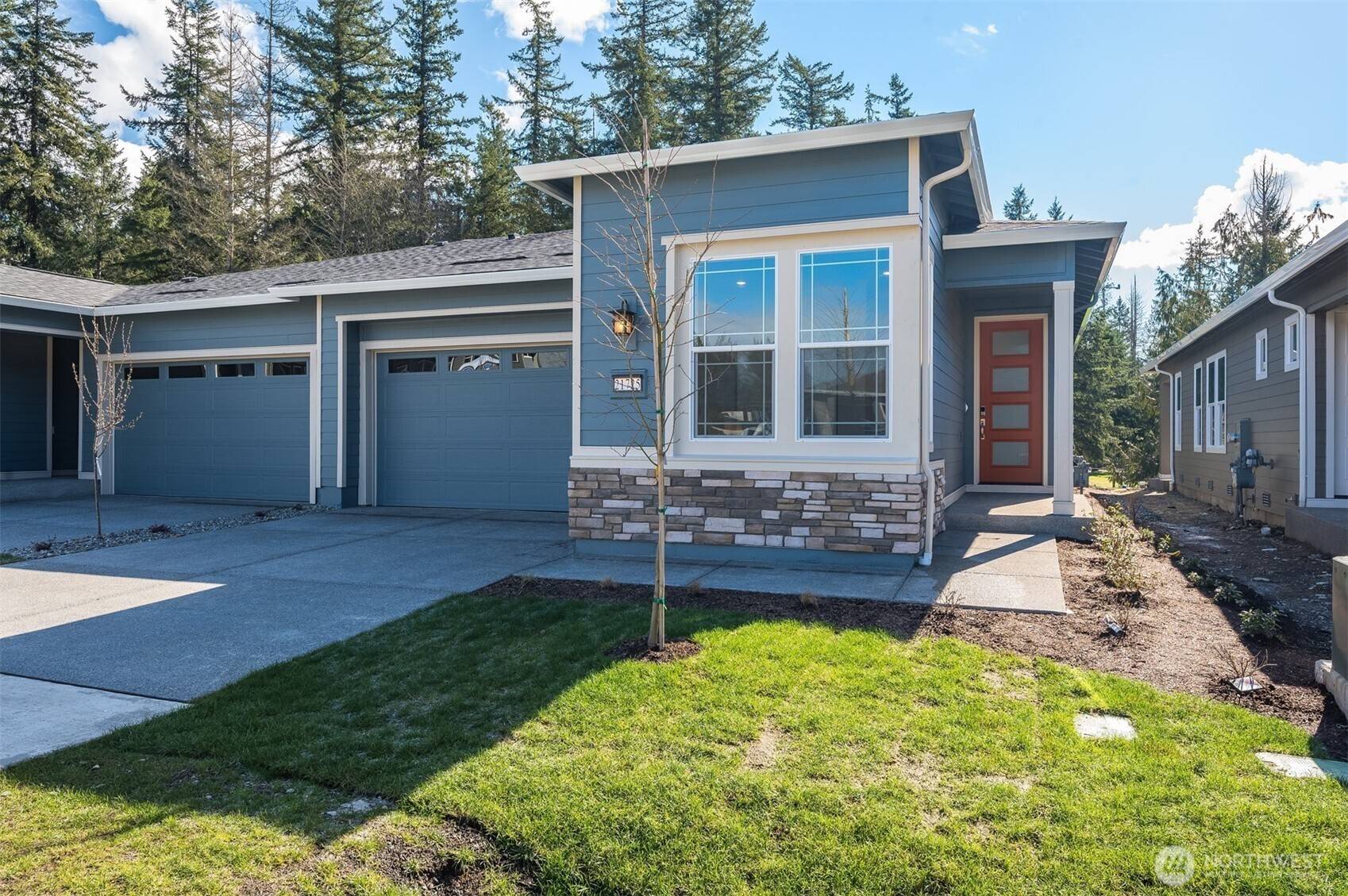 Black Diamond, WA 98010,21725 SE 292 nd PL