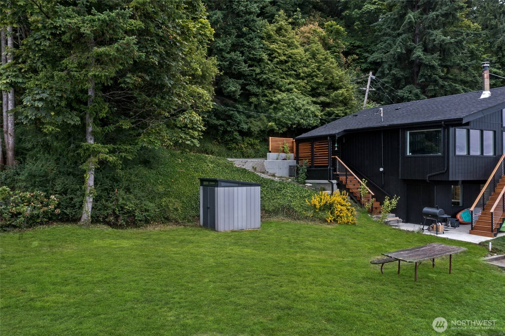 Des Moines, WA 98198,26409 7th AVE S