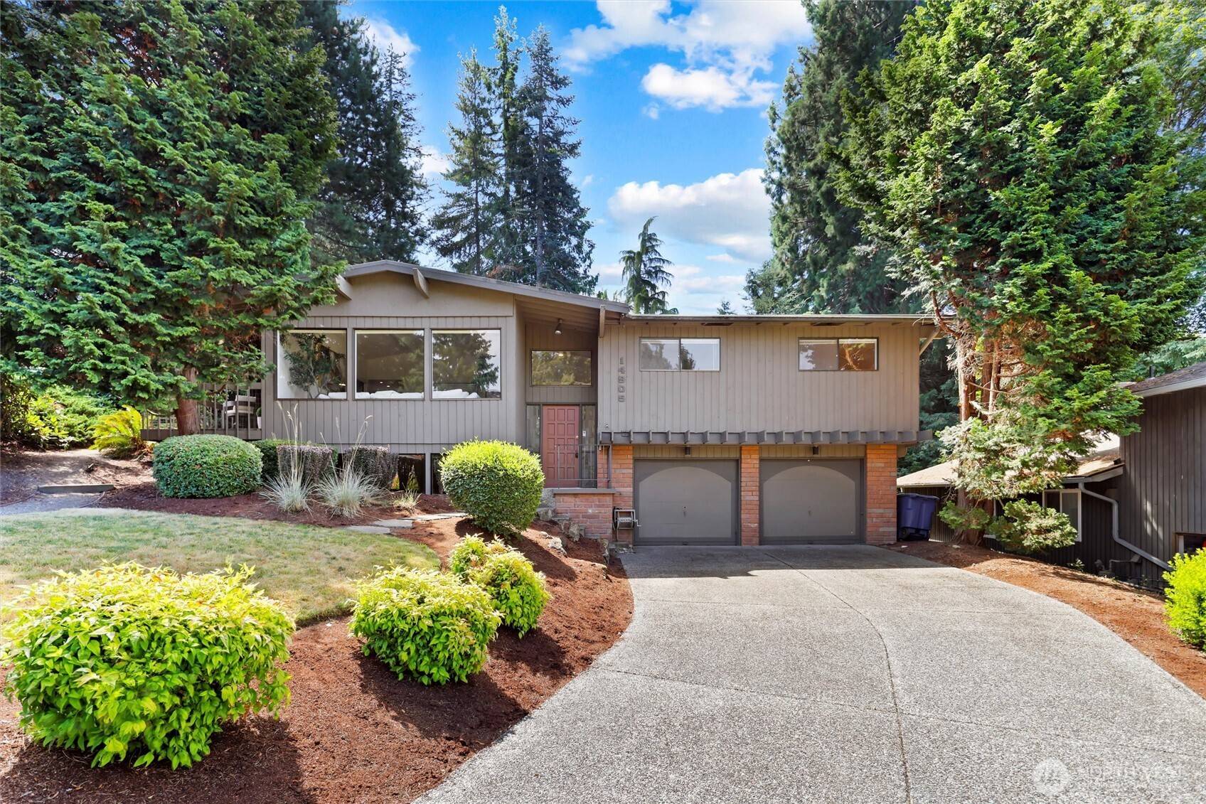 Bellevue, WA 98006,14905 SE 46th PL