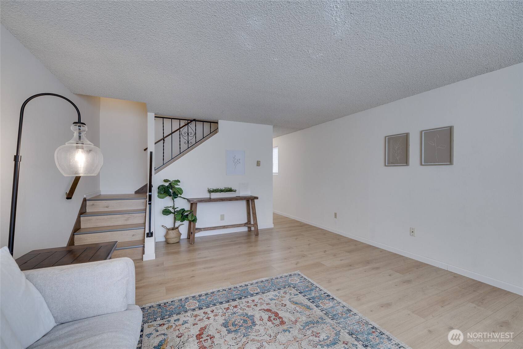 Lynnwood, WA 98036,5705 204th ST SW
