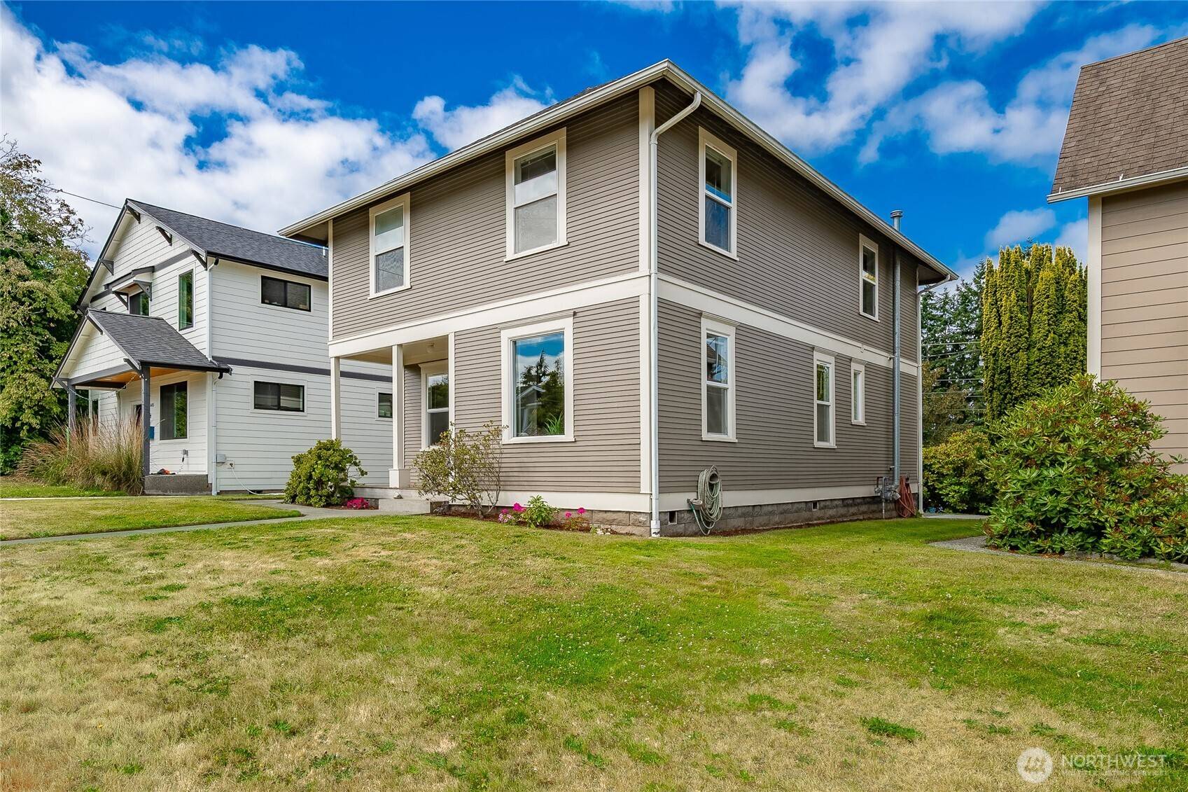 Bellingham, WA 98225,1609 Humboldt ST