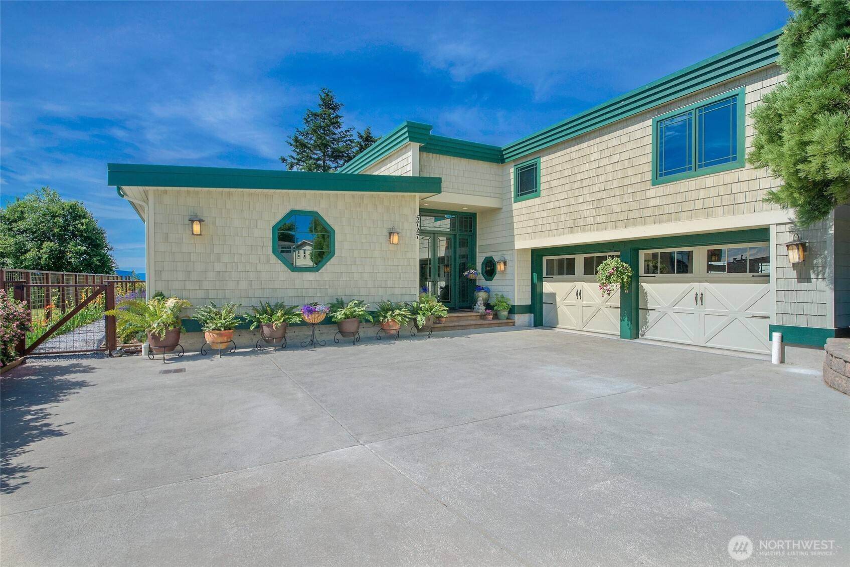 Blaine, WA 98230,5727 Nakat WAY
