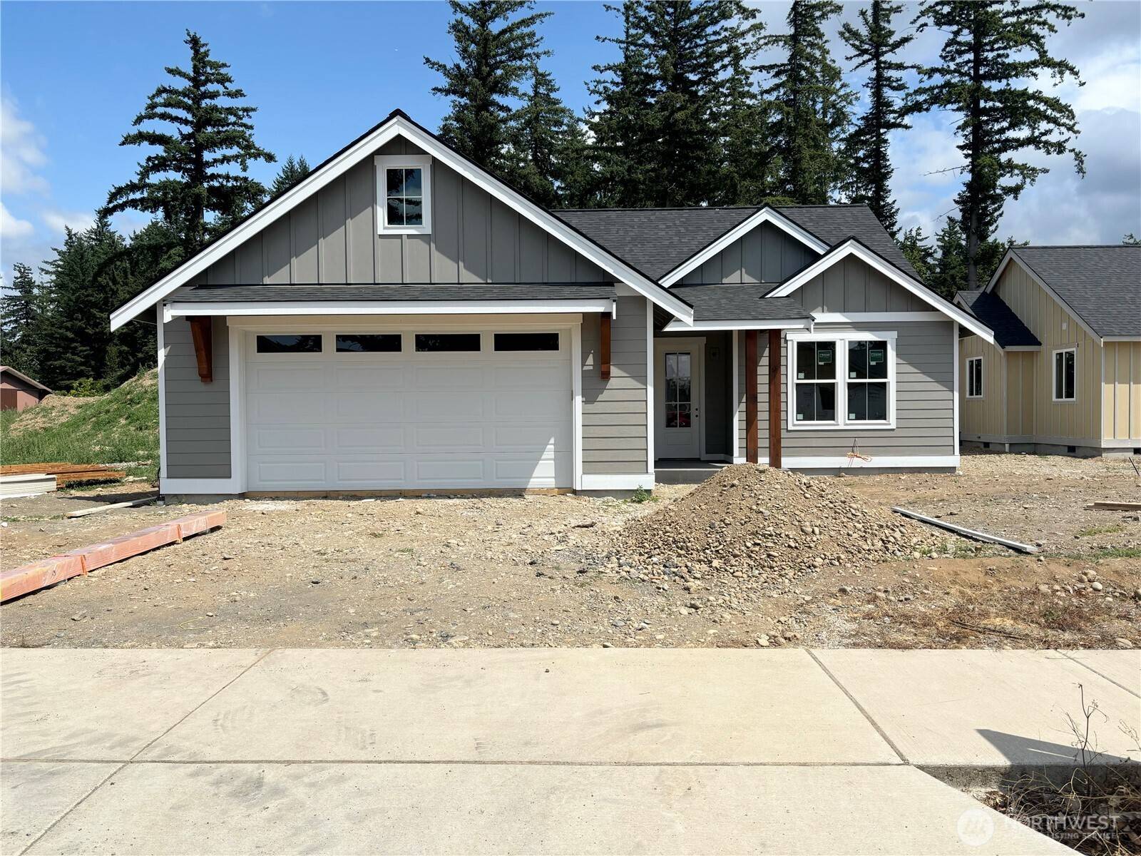 Everson, WA 98247,1014 Night Hawk Way