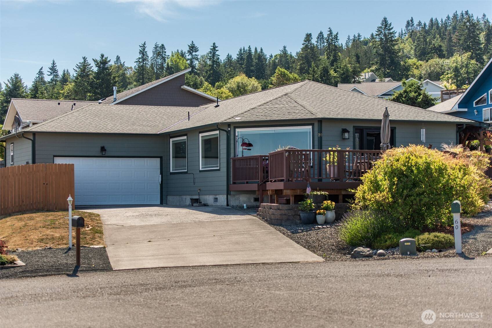 Sequim, WA 98382,70 Onyx LN