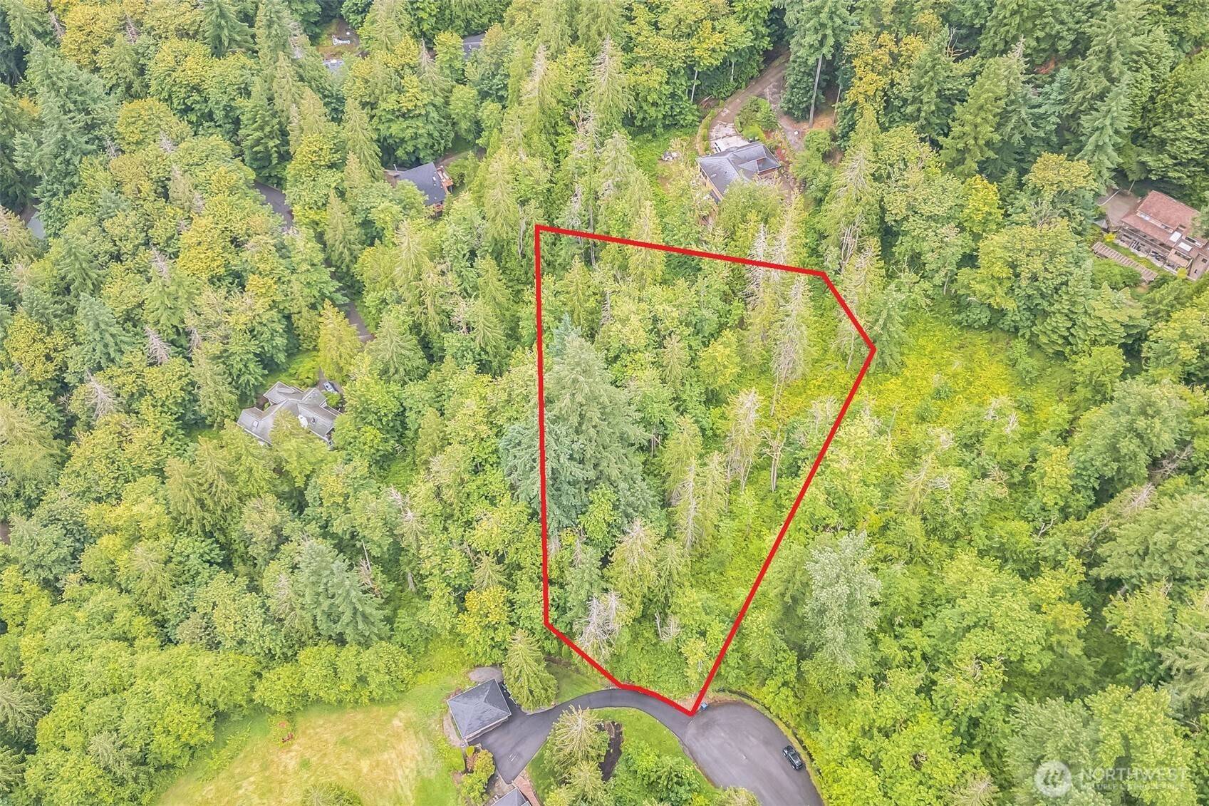 Issaquah, WA 98027,0 SE Mirrormont BLVD