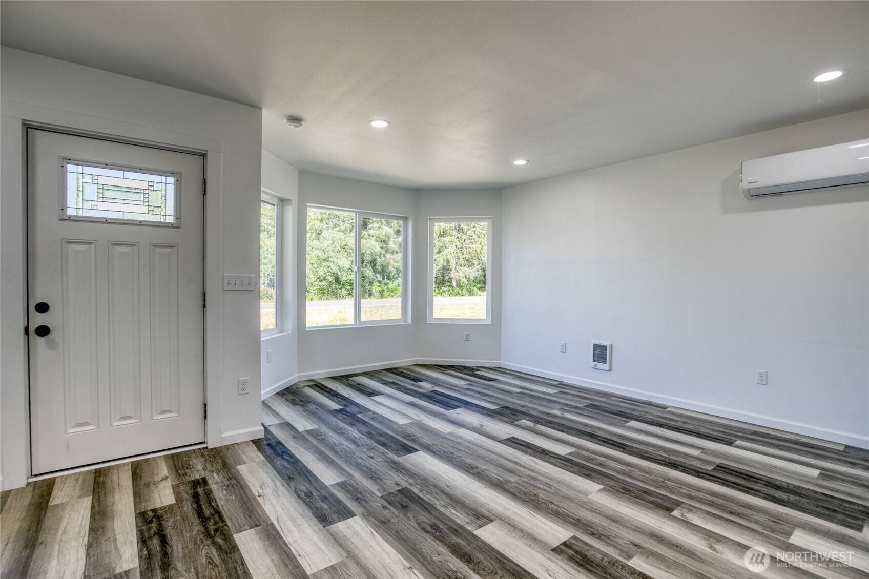 Ocean Shores, WA 98569,345 Mount Olympus AVE SE