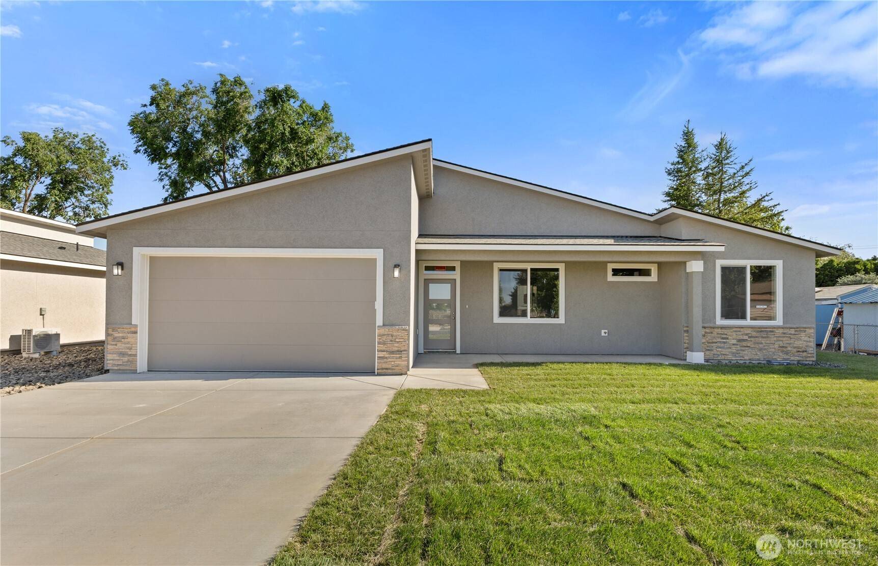 Moses Lake, WA 98837,514 S Dorsing ST